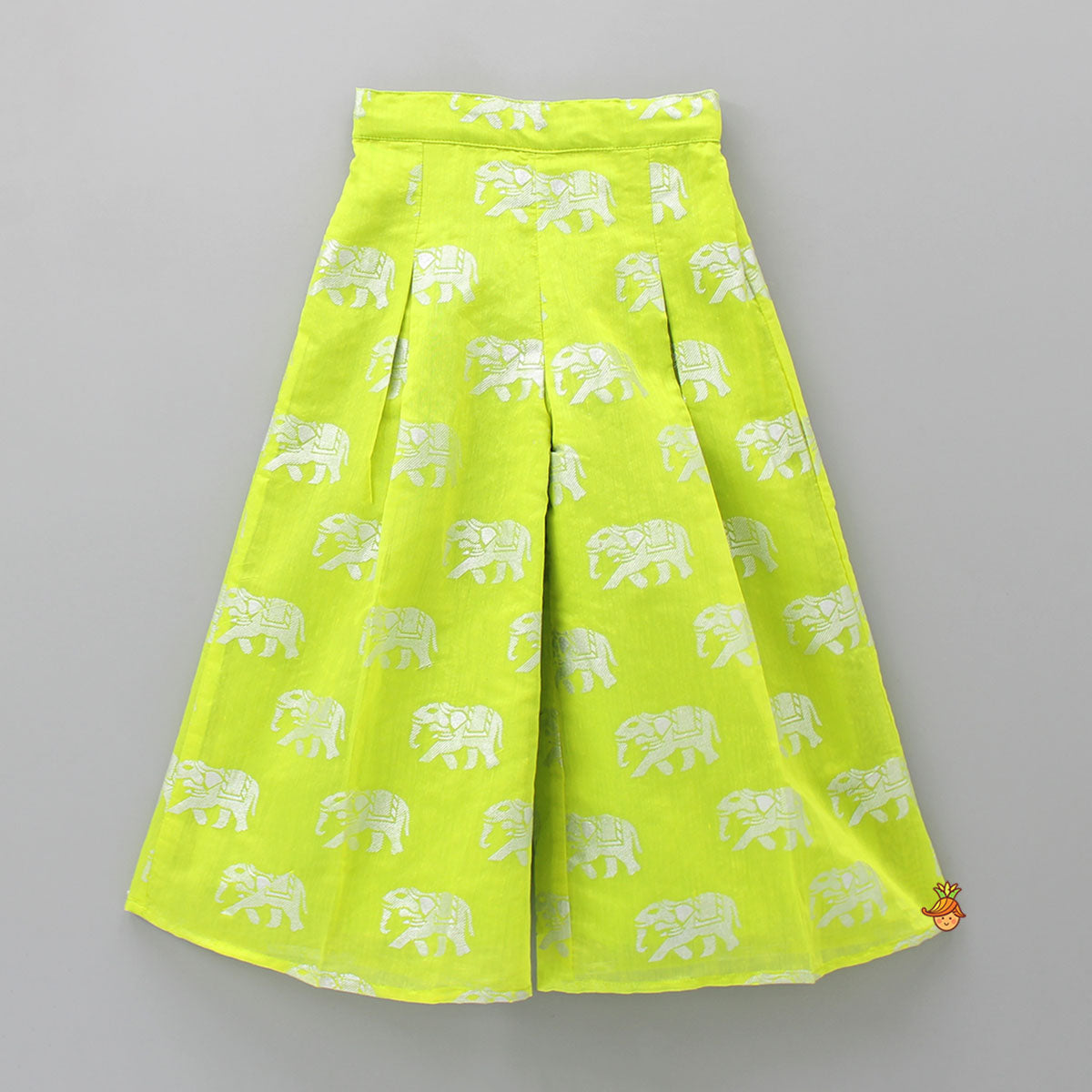 Sleeveless Green Top And Elephant Print Palazzo
