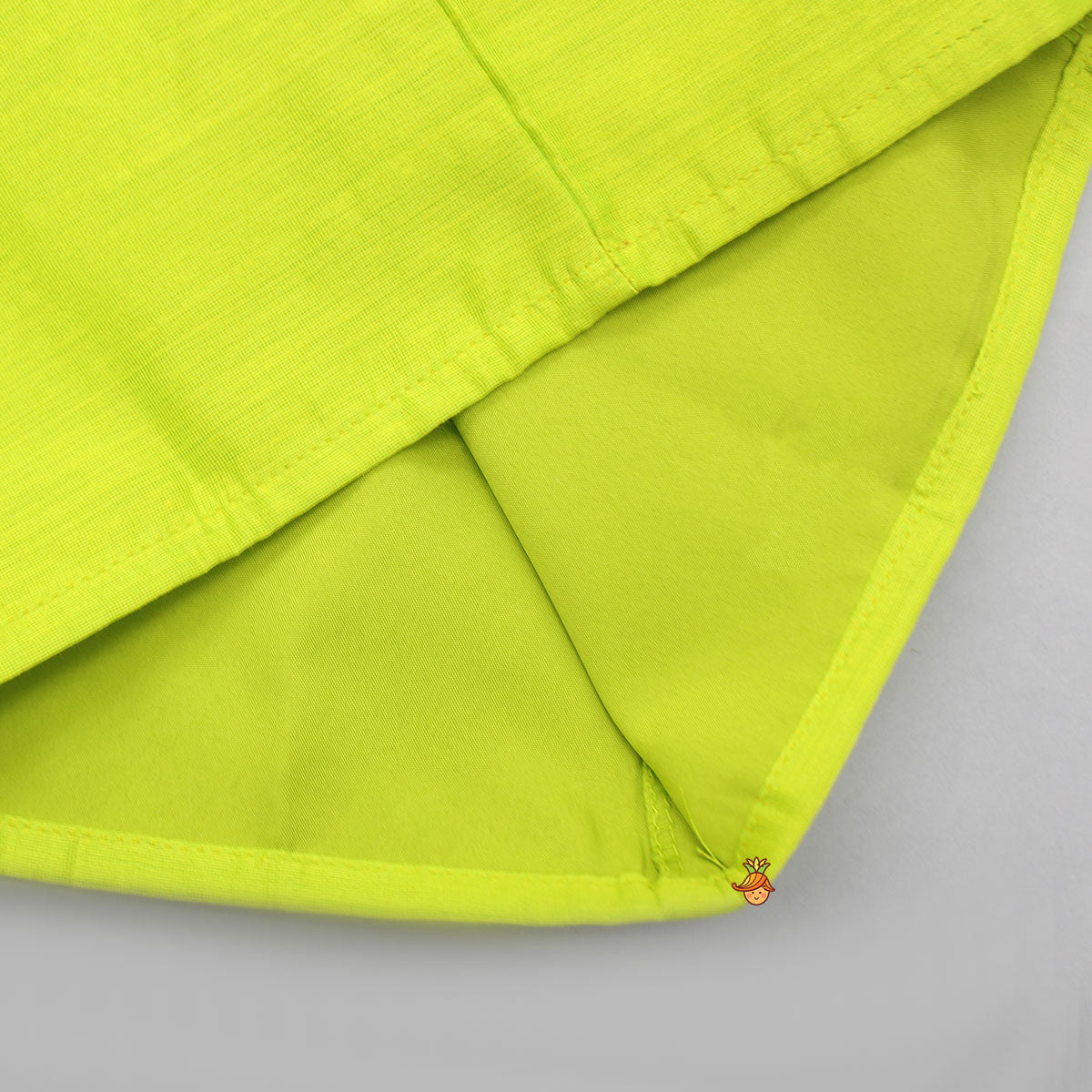 Sleeveless Green Top And Elephant Print Palazzo