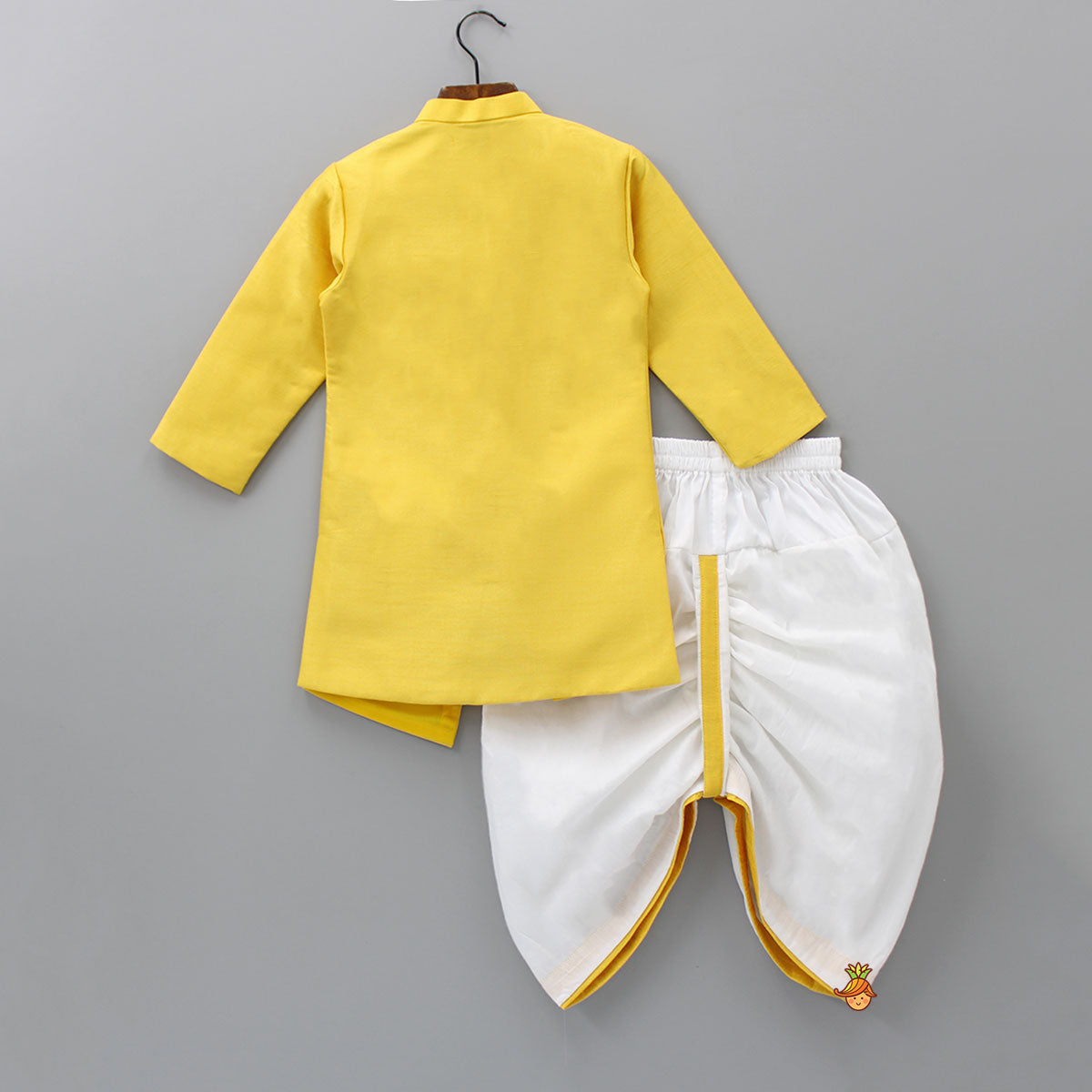 Pre Order: Lion King Embroidered Asymmetric Kurta With Dhoti