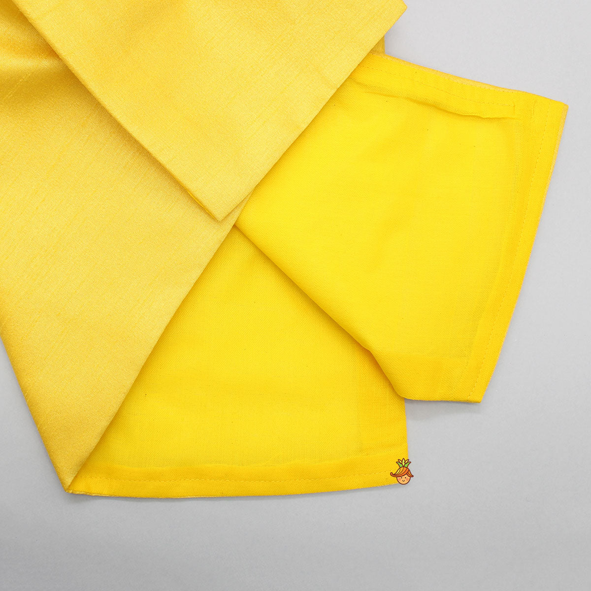 Pre Order: Lion King Embroidered Asymmetric Kurta With Dhoti