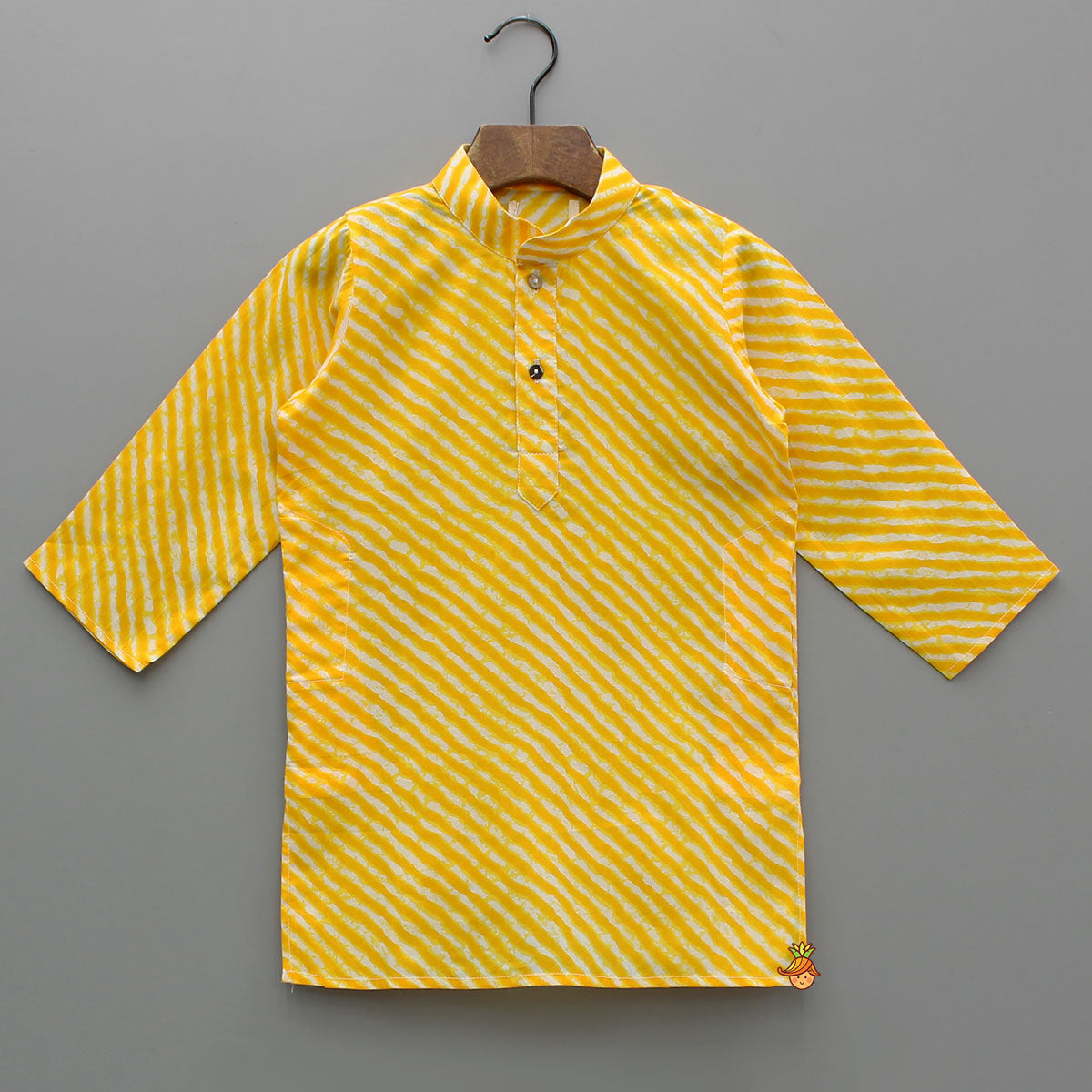 Leheriya Printed Kurta With Pyjama