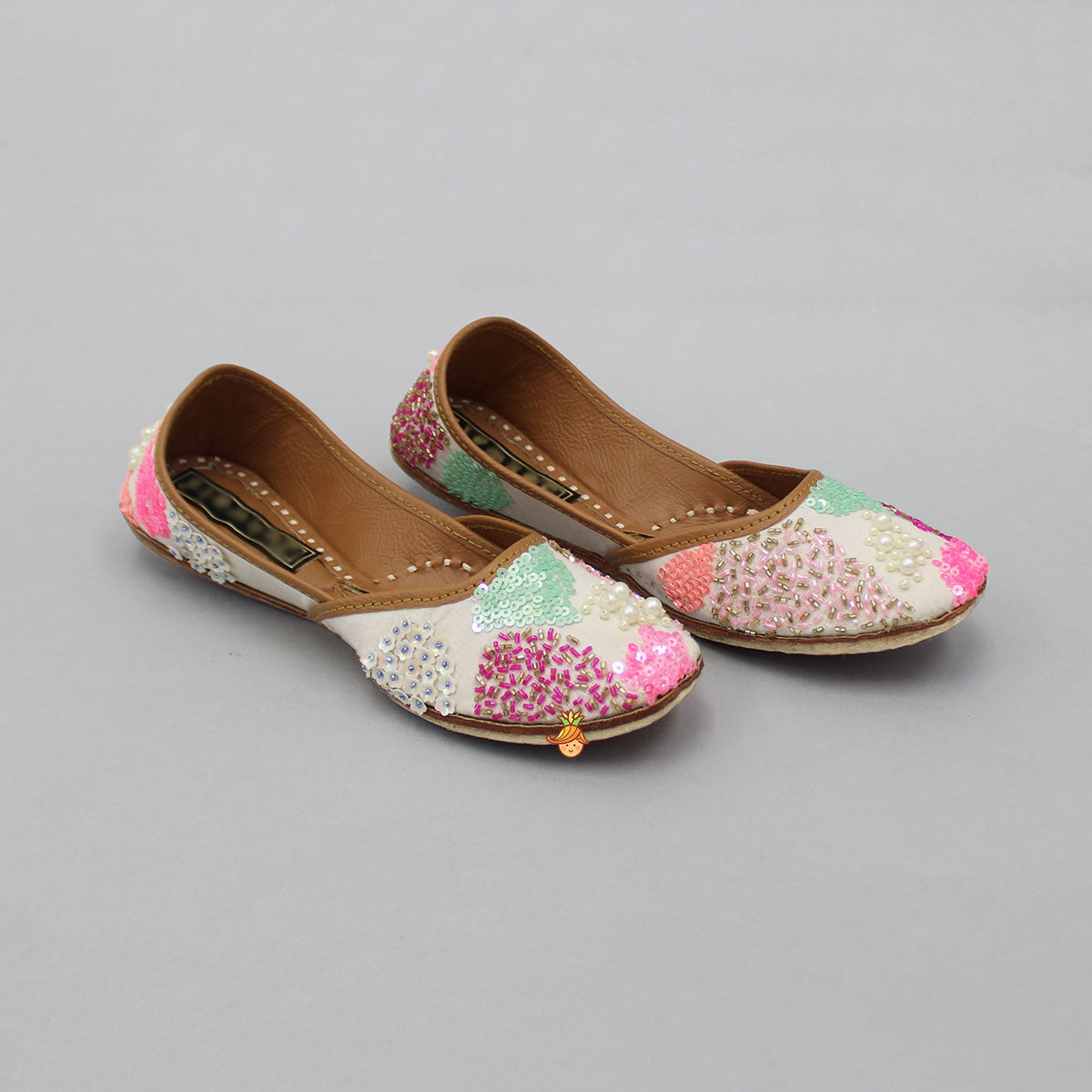 Sequin And Pearl Work Jutti