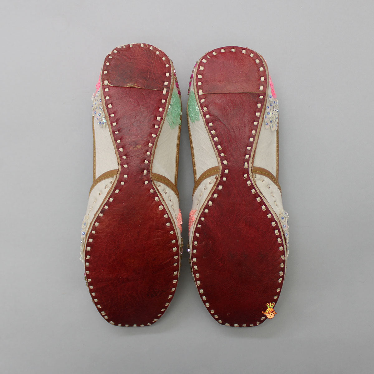 Sequin And Pearl Work Jutti