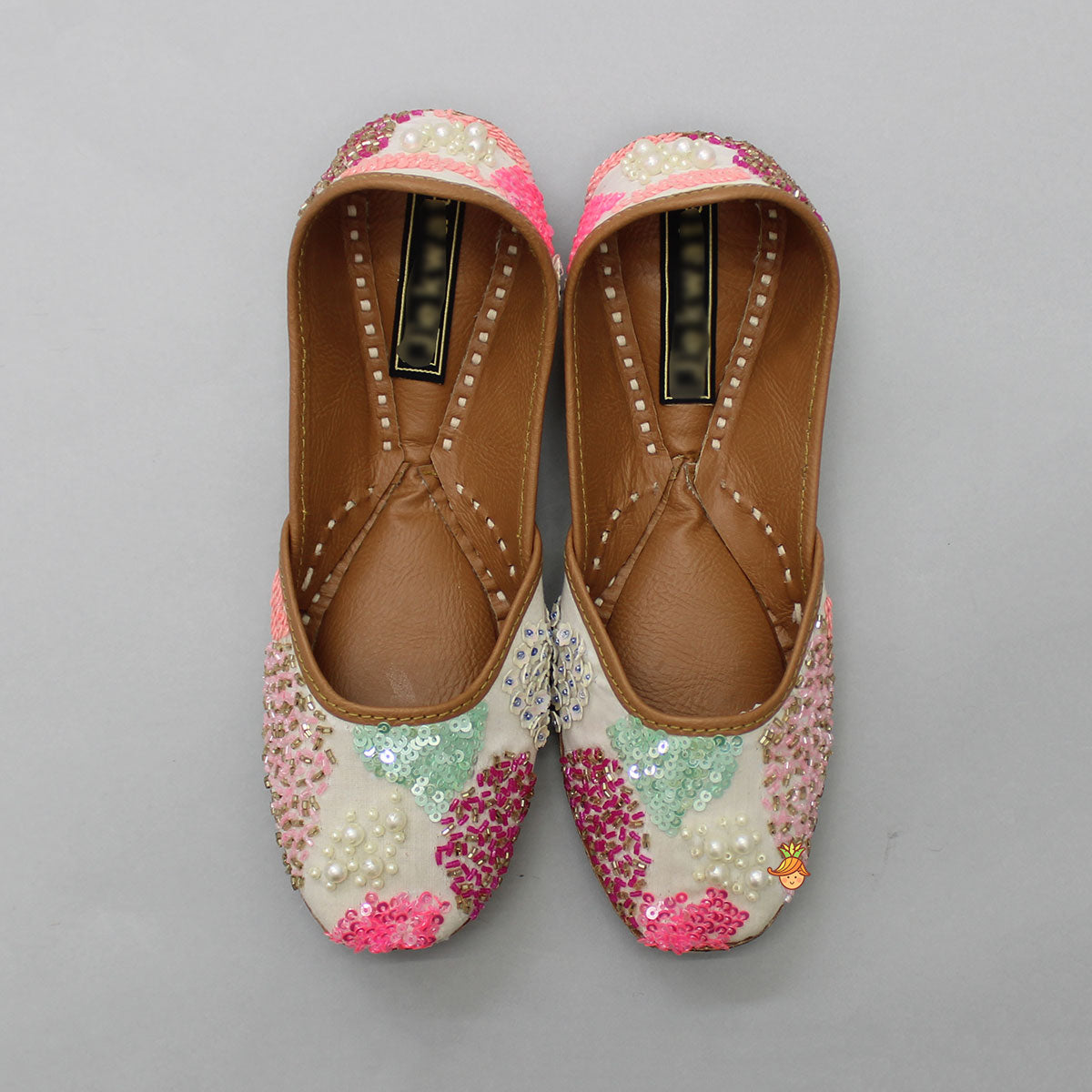 Sequin And Pearl Work Jutti