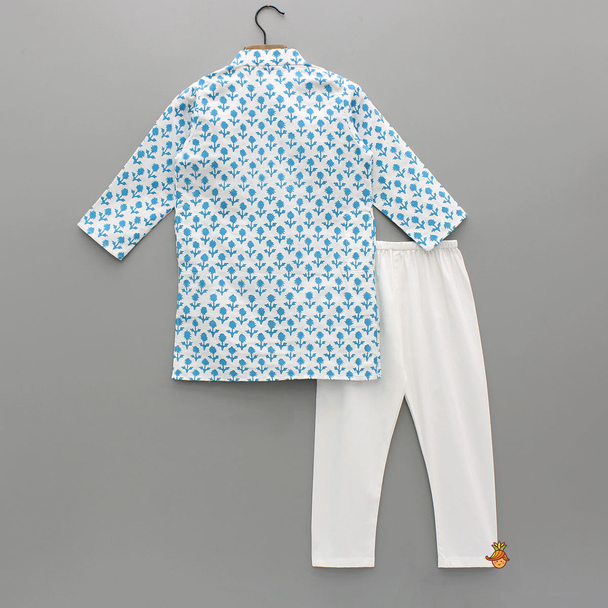 Light Blue Floral Printed Kurta And Pyjama