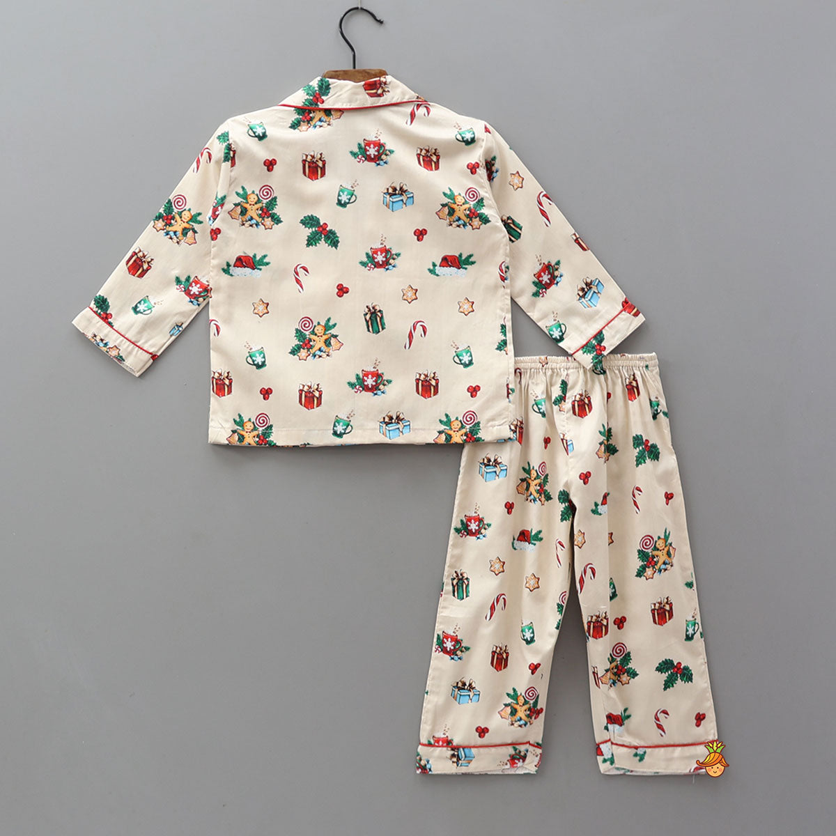 Pre Order: Vintage Christmas Printed Sleepwear