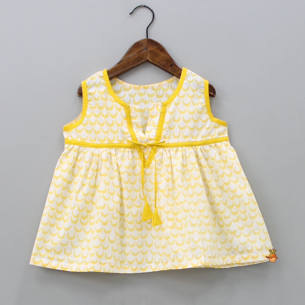 Pre Order: Moon Printed Yellow Top And Shorts