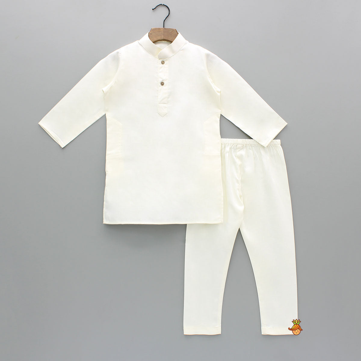 Pre Order: Zari Thread Embroidered And Floral Printed Ethnic Jacket With Off White Kurta And Pyjama