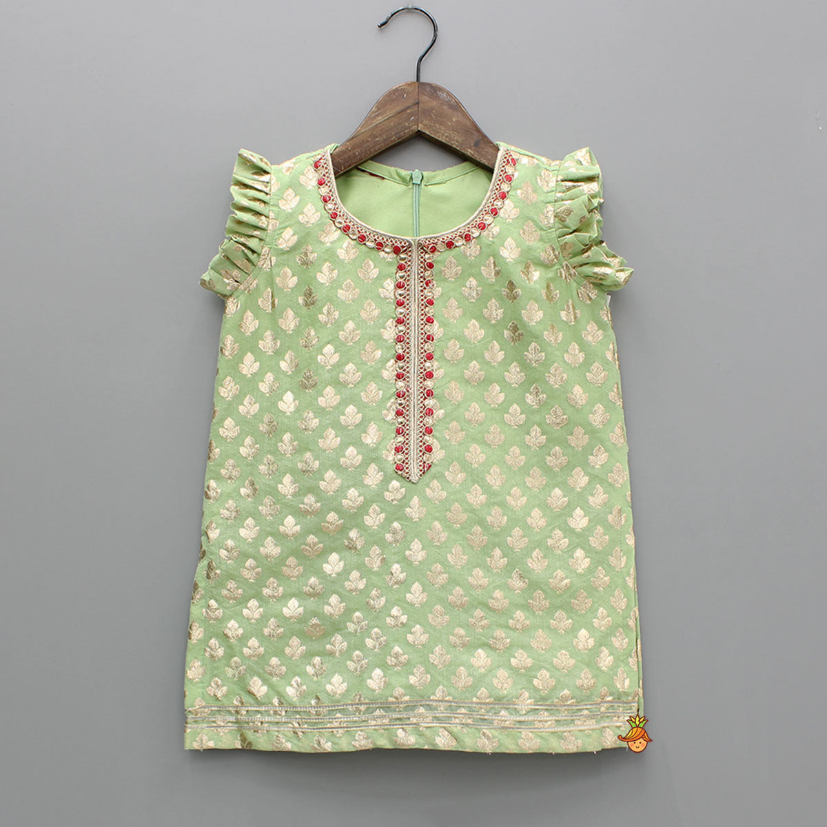Pre Order: Chanderi Embroidered Kurti And Flared Palazzo With Light Pink Dupatta