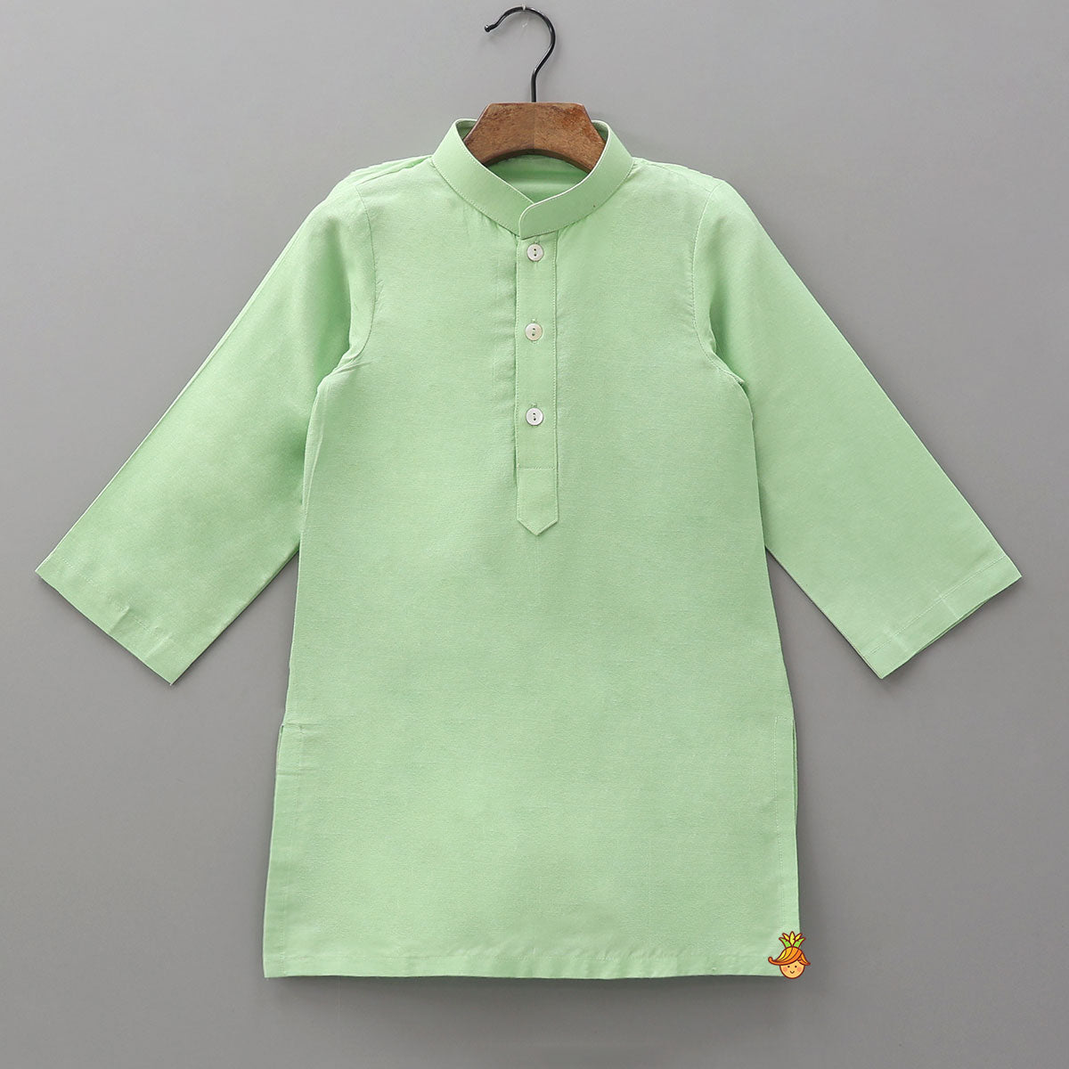 Pre Order: Green Kurta With Cotton Silk Embroidered Jacket And Pyjama
