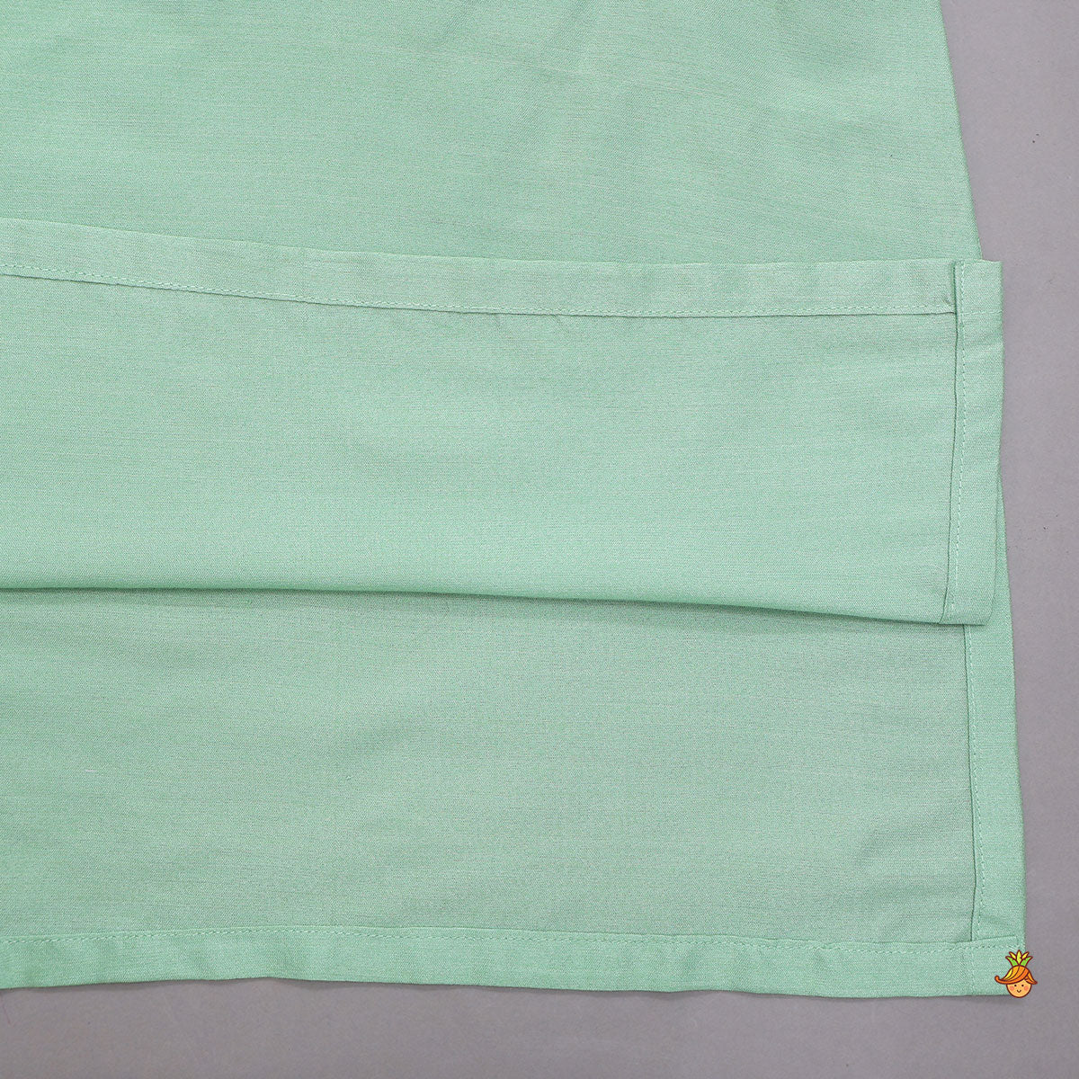 Pre Order: Green Kurta With Cotton Silk Embroidered Jacket And Pyjama