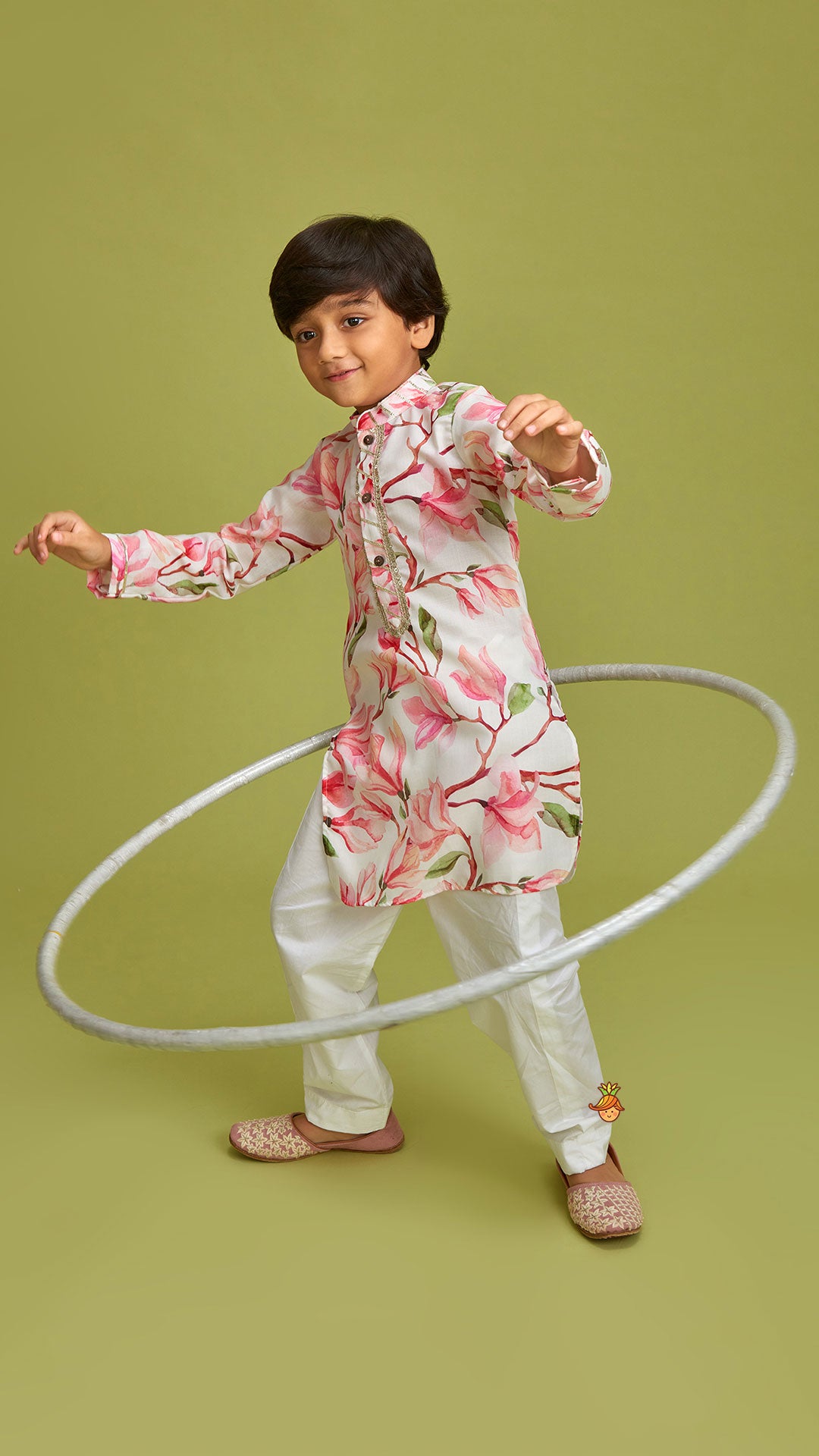 Pre Order: Floral Printed Multicolour Kurta And Pyjama