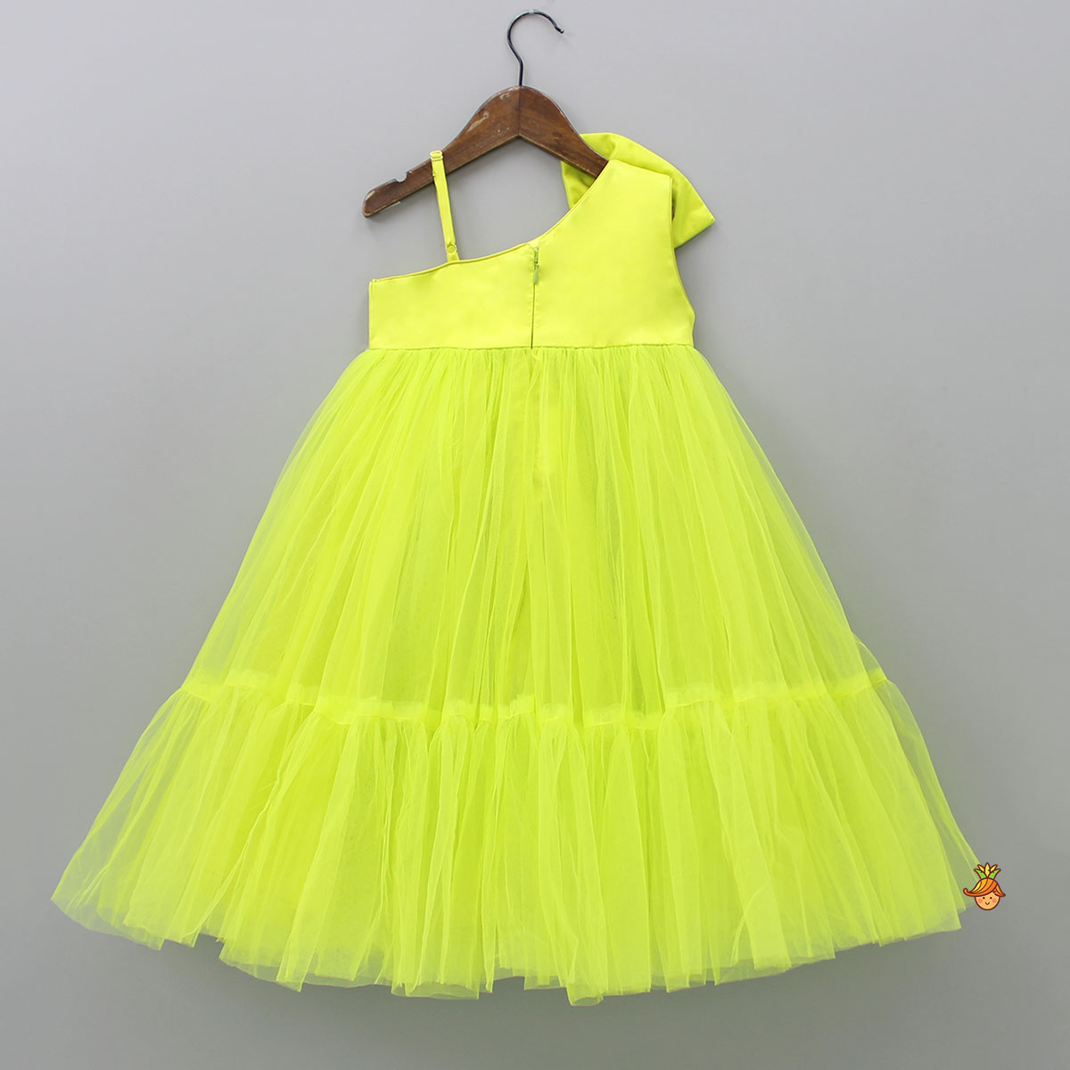 Pre Order: Bow Adorned Green One Shoulder Gown