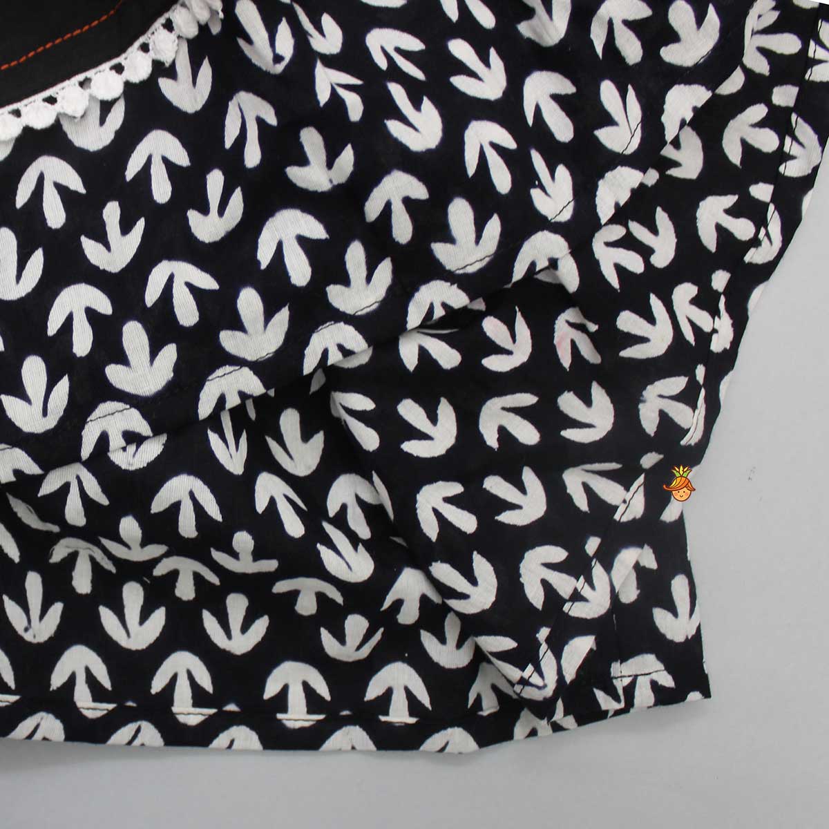 Pre Order: Black And White Layered Sleeves Kurti