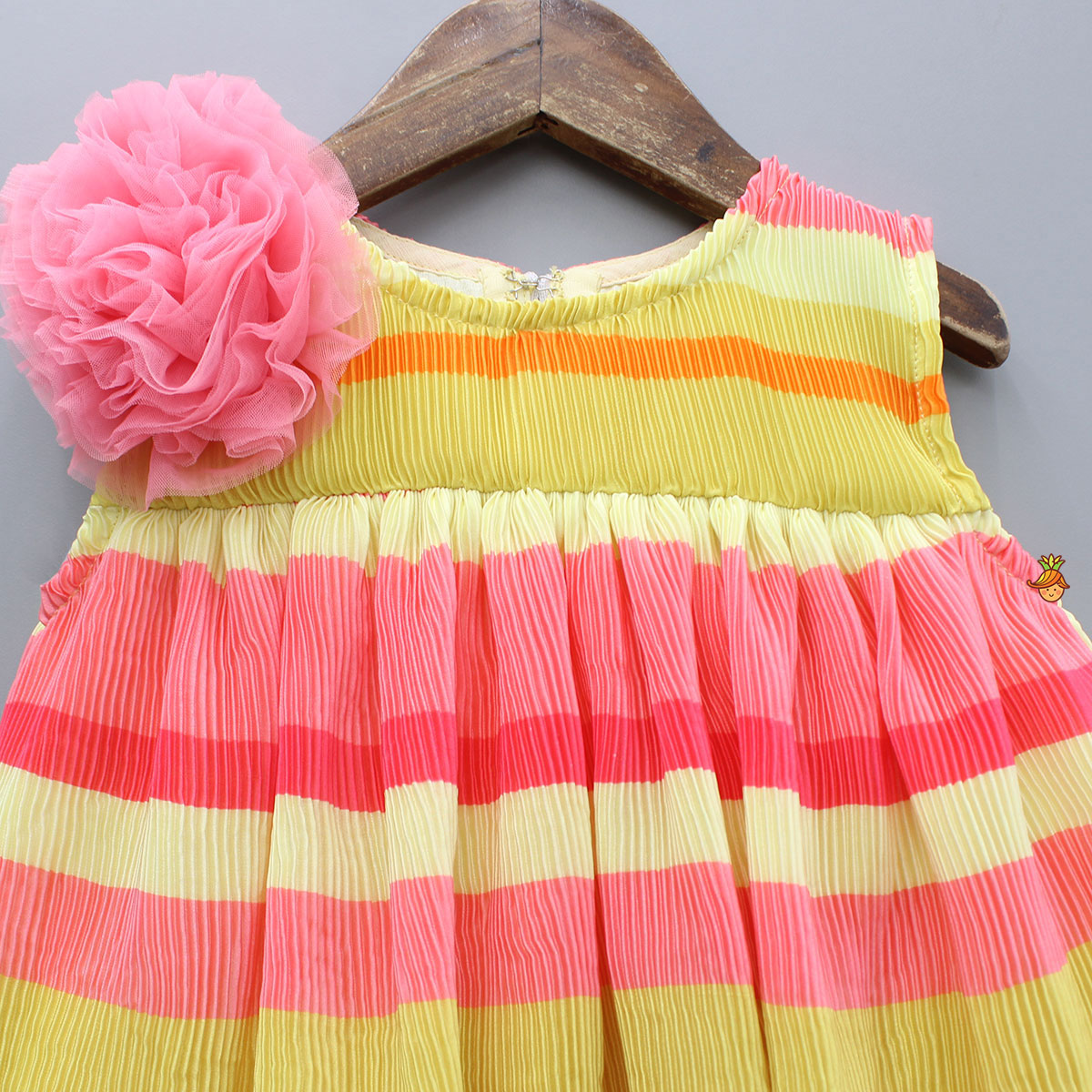 Pleated Crush Silk Multicolour Sleeveless Dress