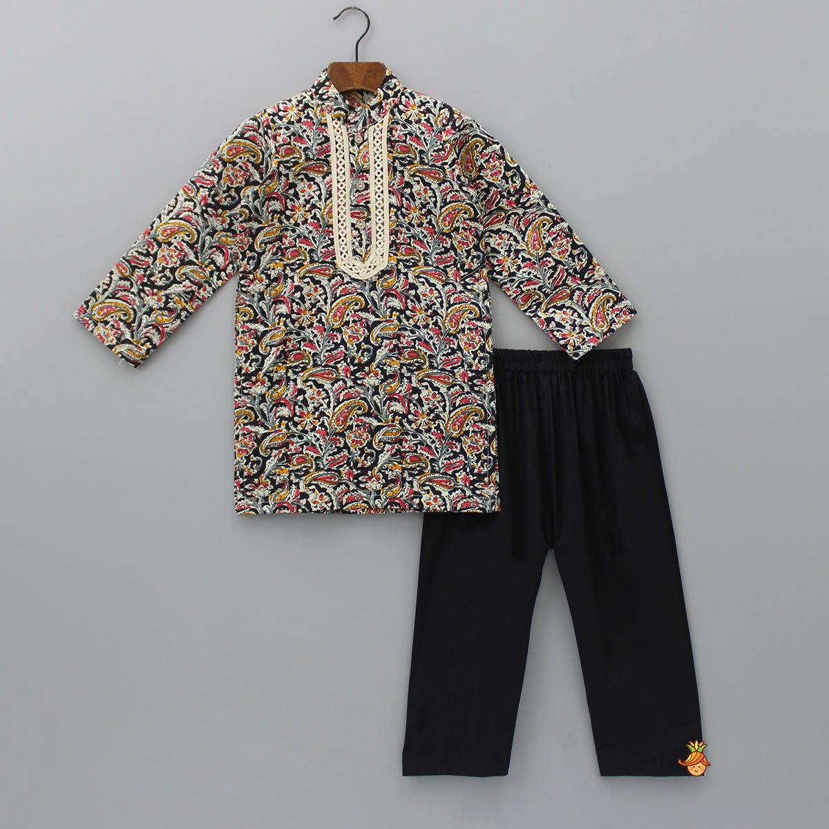 Pre Order: Lace Detail Front Placket Multicolour Printed Kurta And Black Pyjama