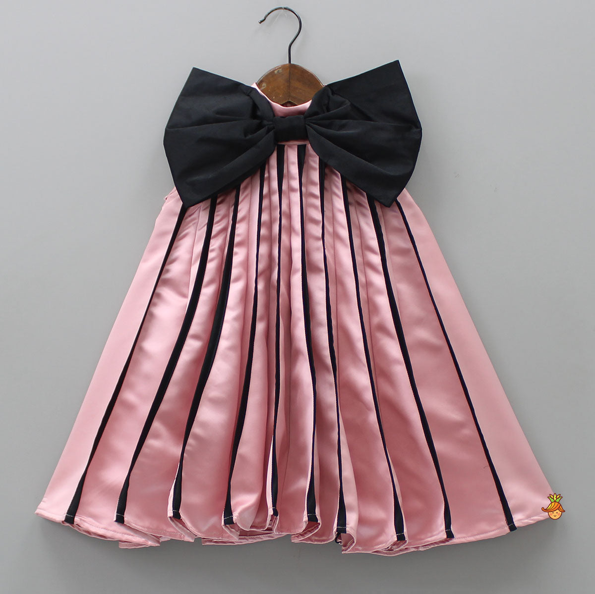 Pre Order: Charming Pink And Black Stylish Pleated Dress