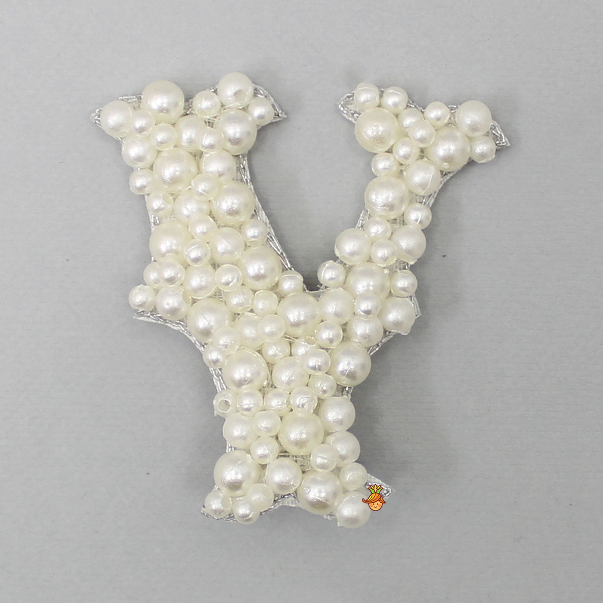 V Alphabet Alligator Hair Clip