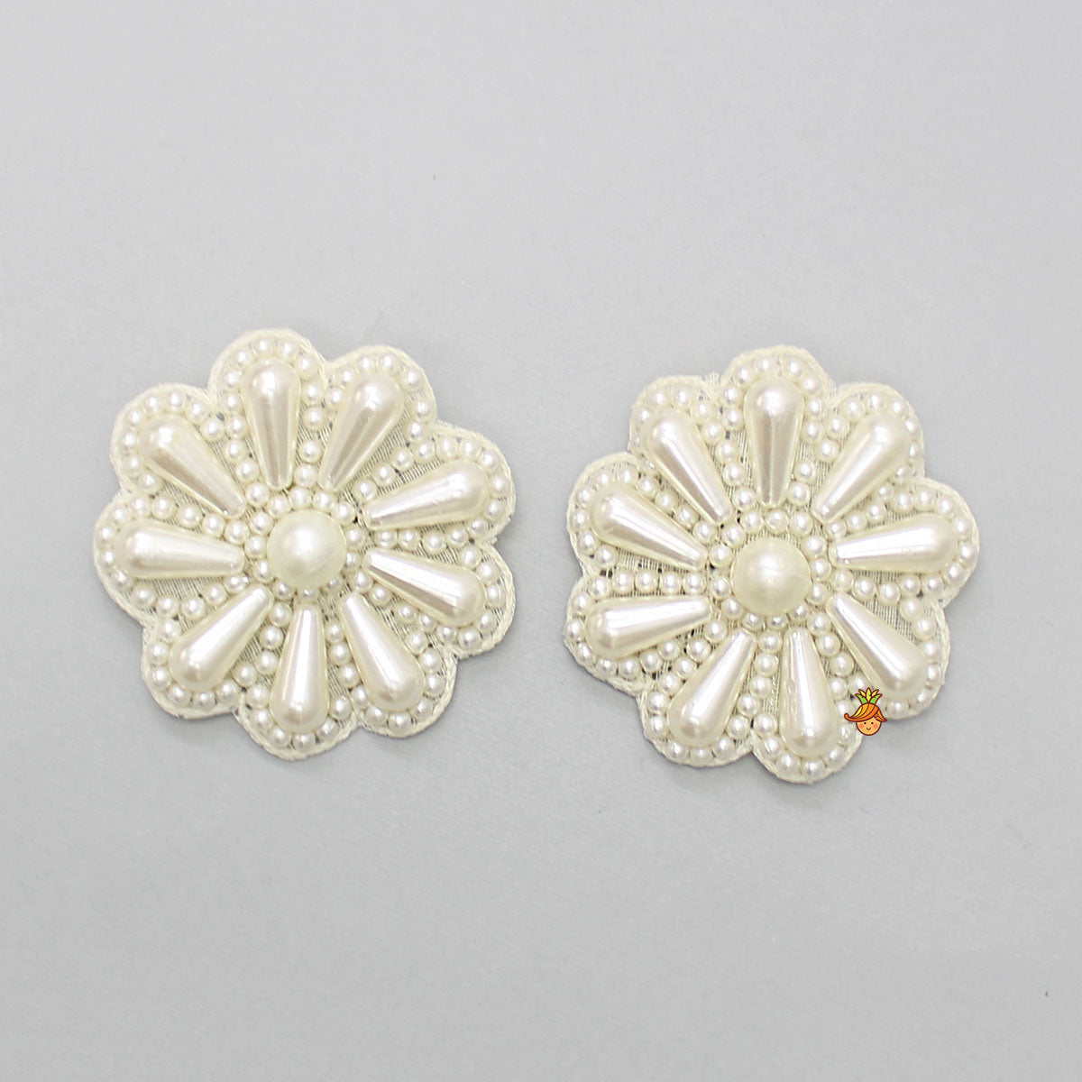 Elegant Off White Floral Hair Clip