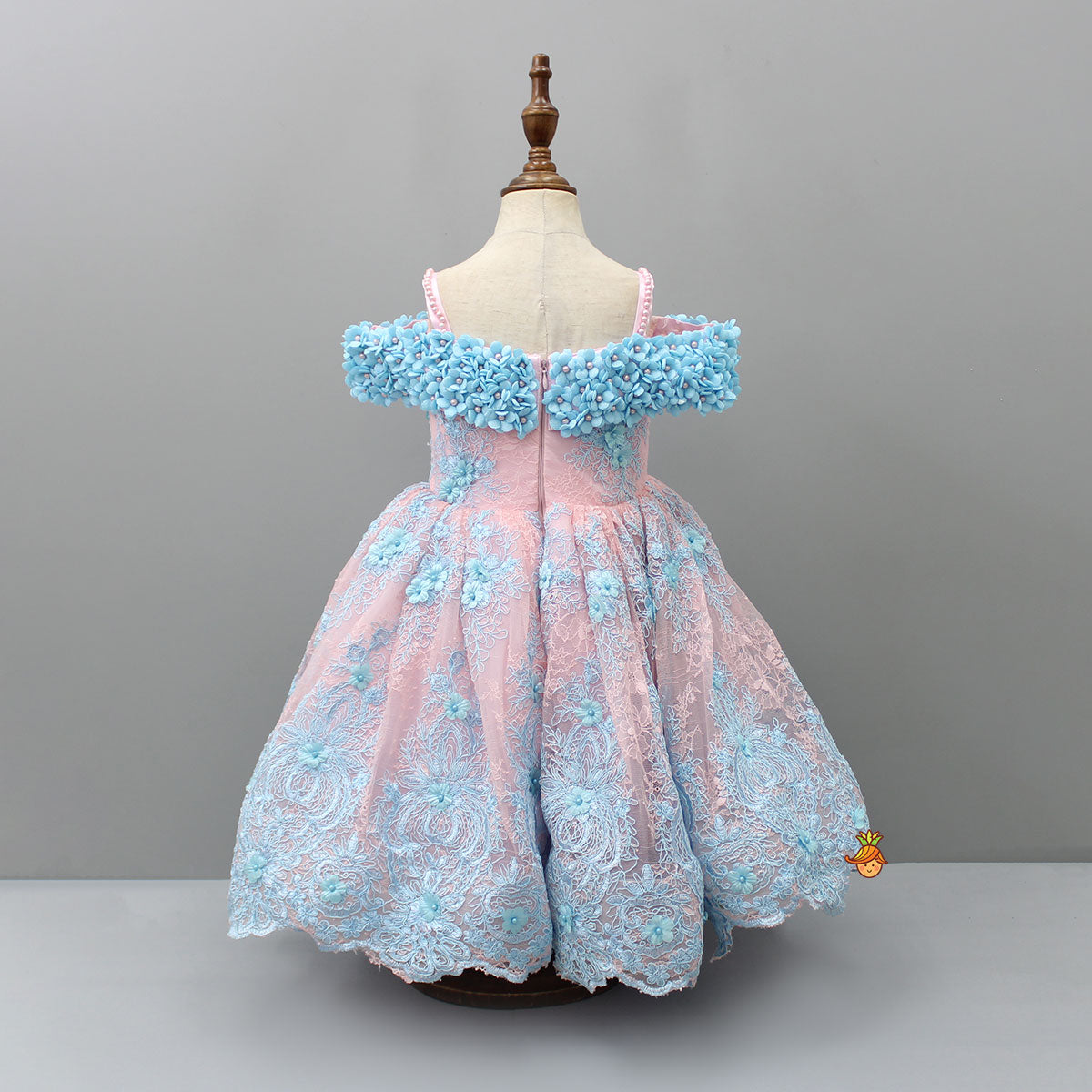 Pre Order: Off Shoulder Fabric Flowers Adorned Dual Tone Wings Gown With Detachable Trail And Matching Hair Clip