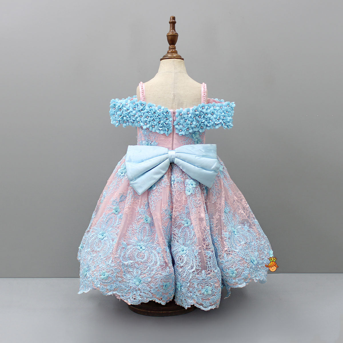 Pre Order: Off Shoulder Fabric Flowers Adorned Dual Tone Wings Gown With Detachable Trail And Matching Hair Clip