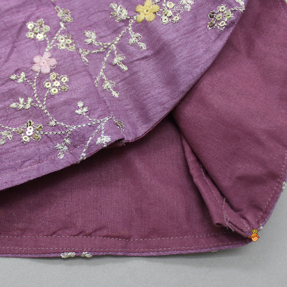 Pre Order: Sequin And Thread Work Lavender Kurta With Dhoti