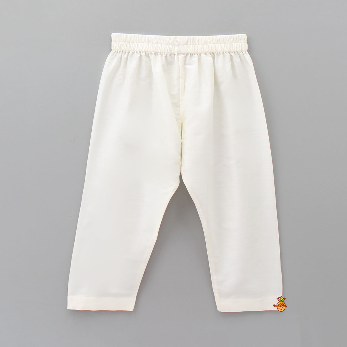 Pre Order: Side Buttons Detail Kurta And Pyjama