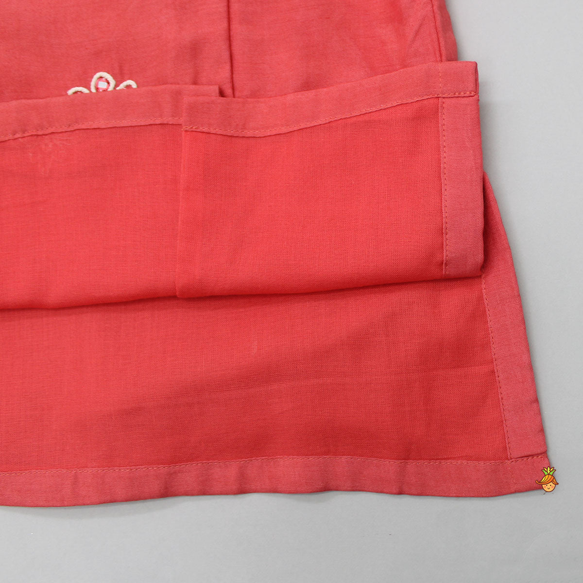 Pre Order: Side Buttons Detail Kurta And Pyjama