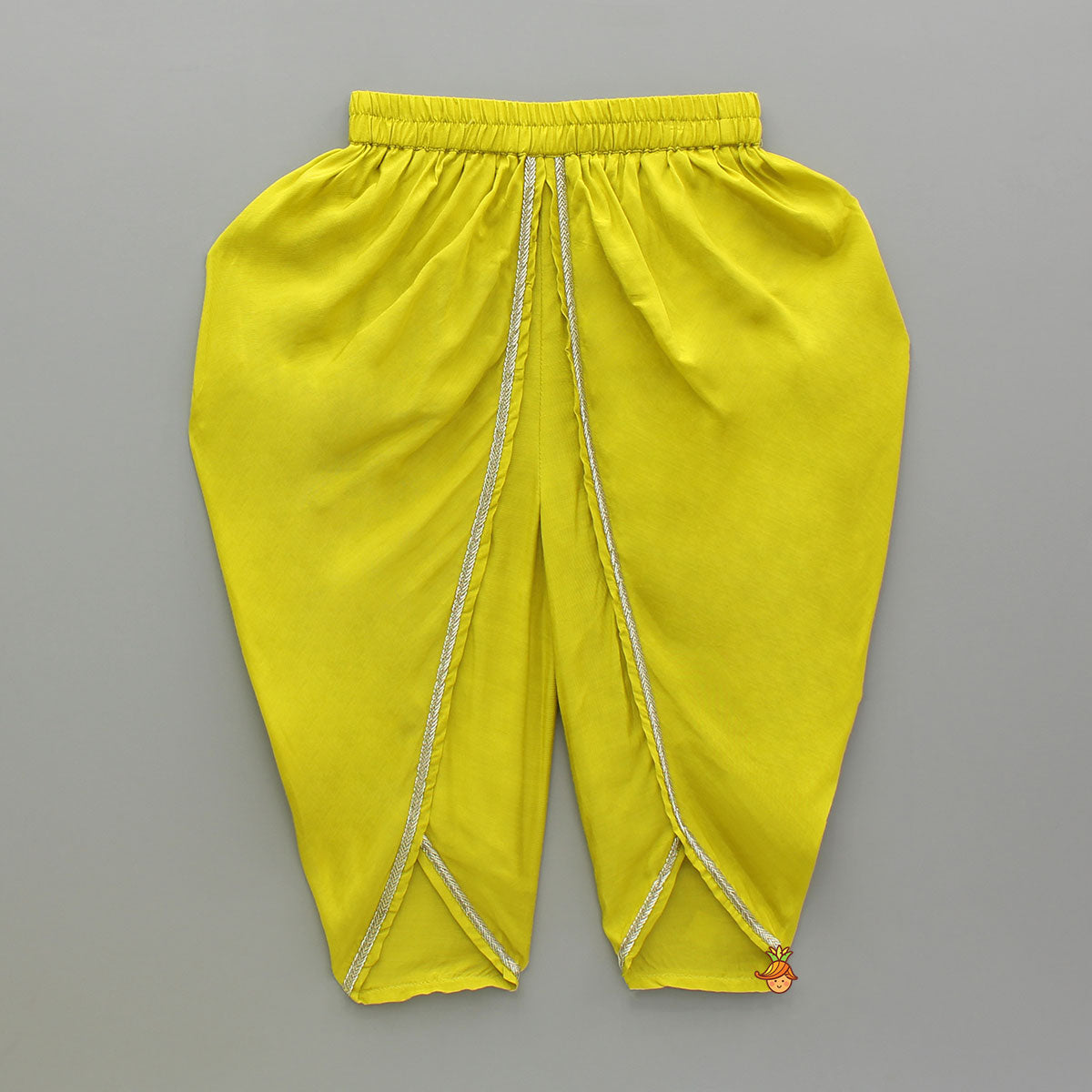 Pre Order: Notched Collar Green Top And Dhoti