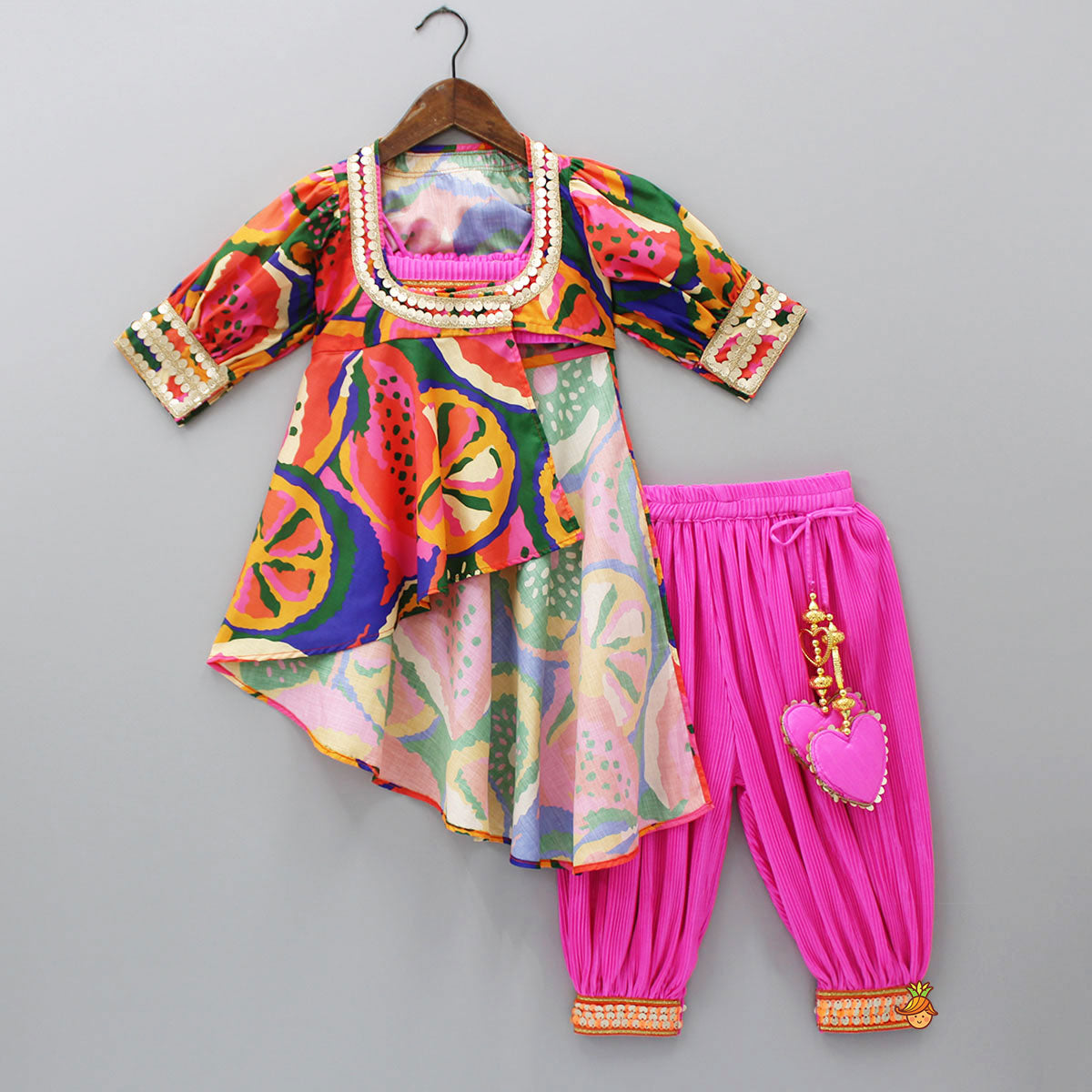 Pre Order: Pink Top With Side Slits Kurti And Patiala