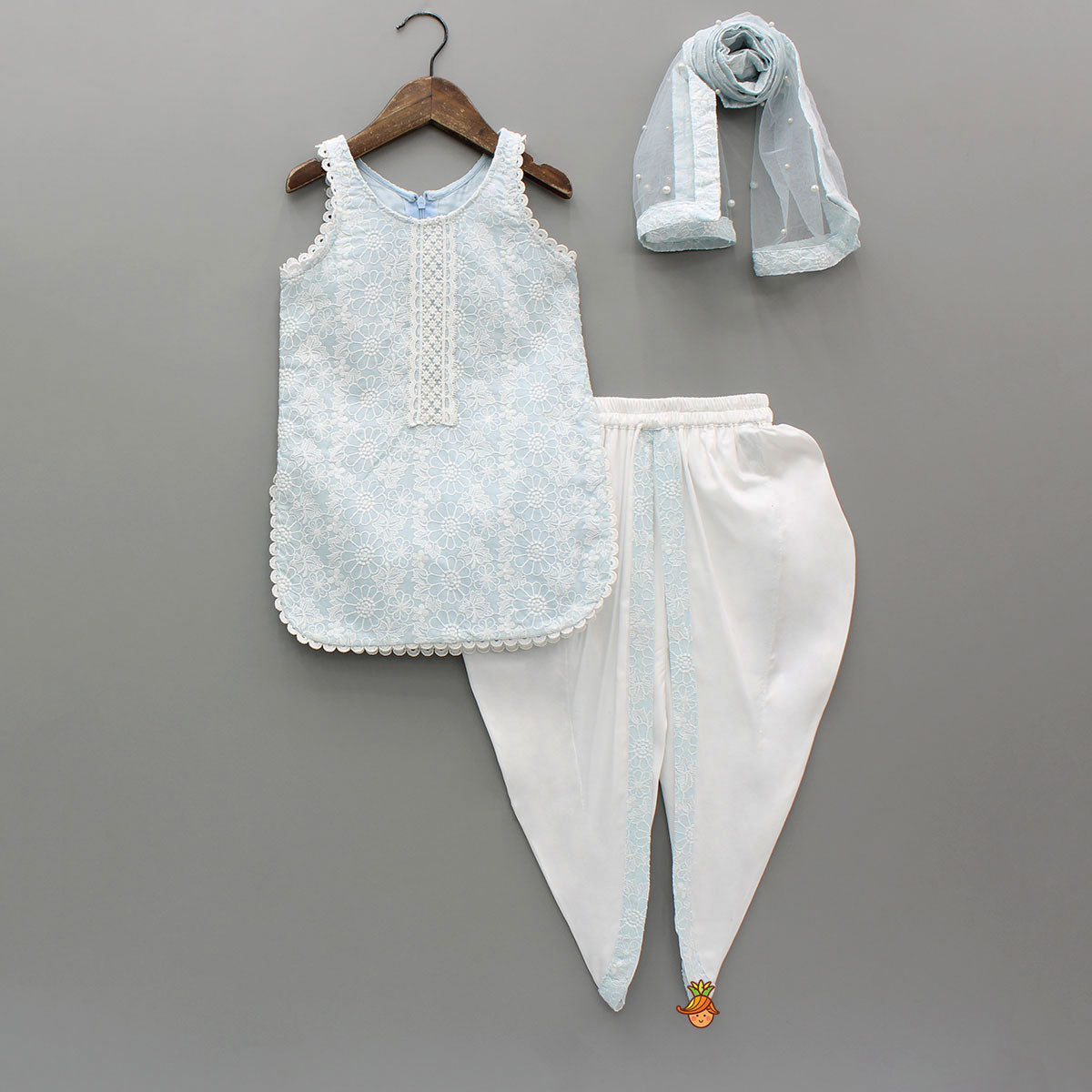 Pre Order: Thread Embroidered Kurti And Dhoti With Net Dupatta