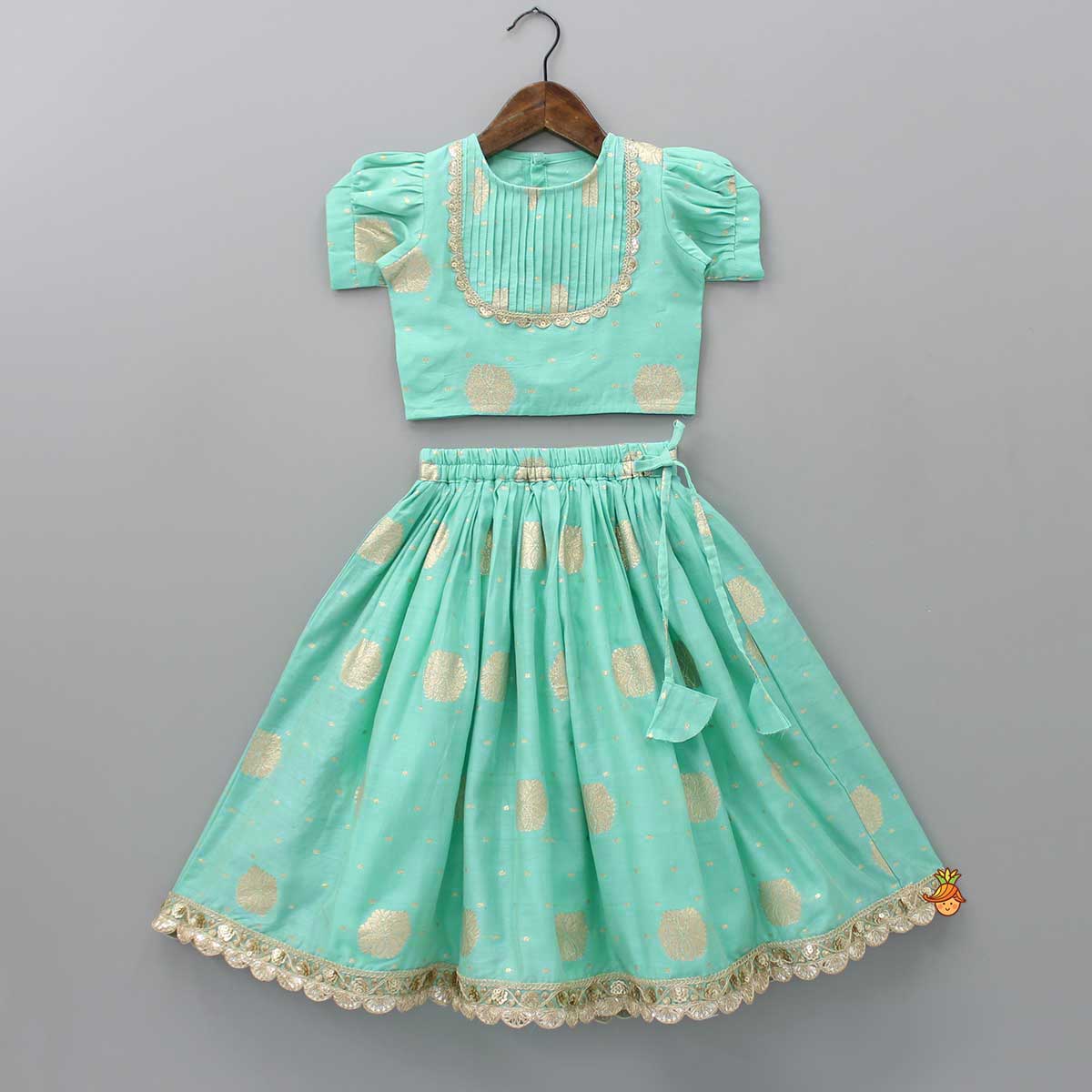 Pre Order: Chanderi Embroidered Green Top And Lehenga With Matching Dupatta