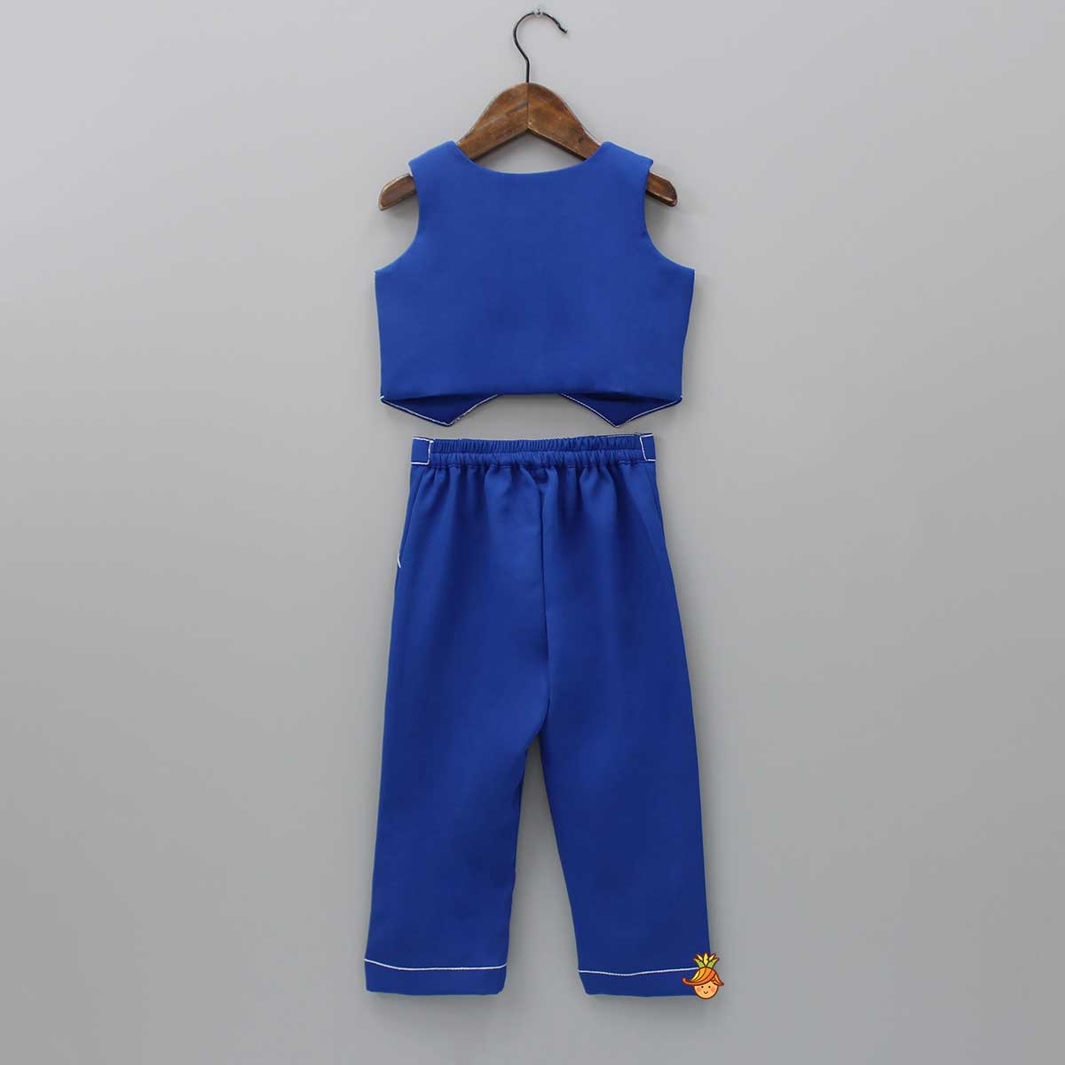 Pre Order: Collar Neck Blue Top And Pocket Detail Pant