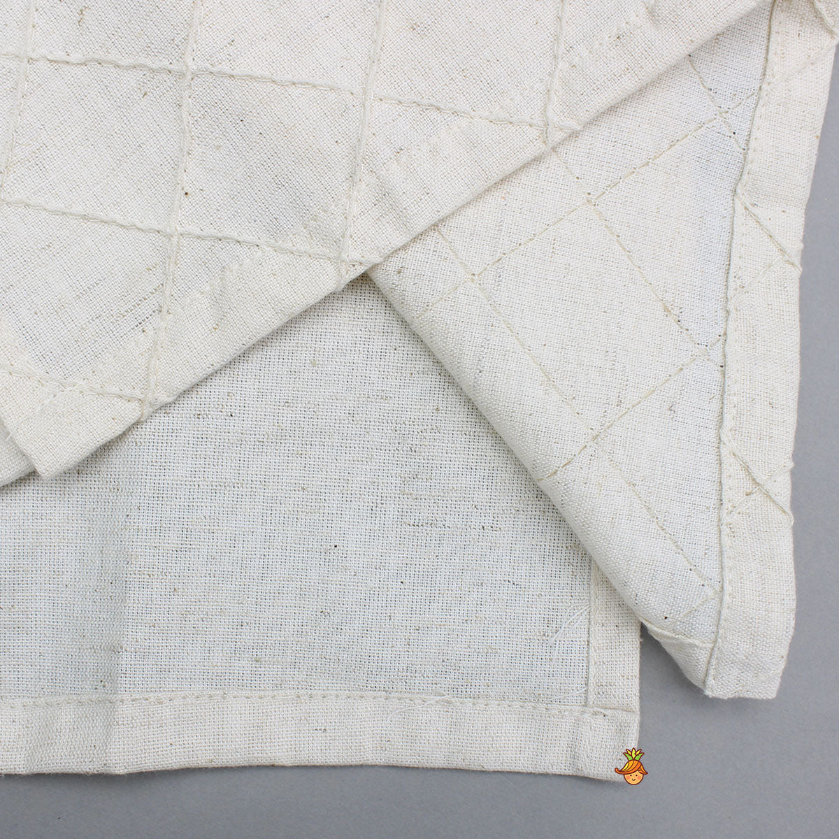 Pre Order: Off White Pintuck Embroidered Kurta With Pyjama