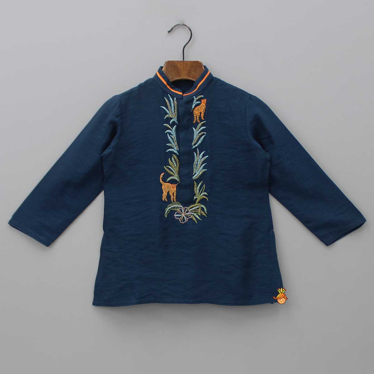 Pre Order: Blue Kurta With Animal Embroidery And Pyjama