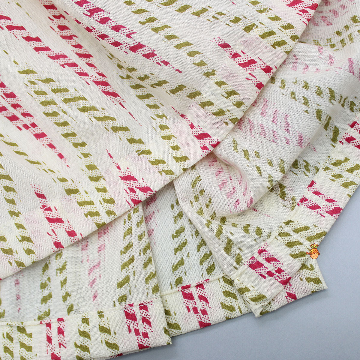 Pre Order: Off White Printed Top With Front Tie-Up Knot Jacket And Pant