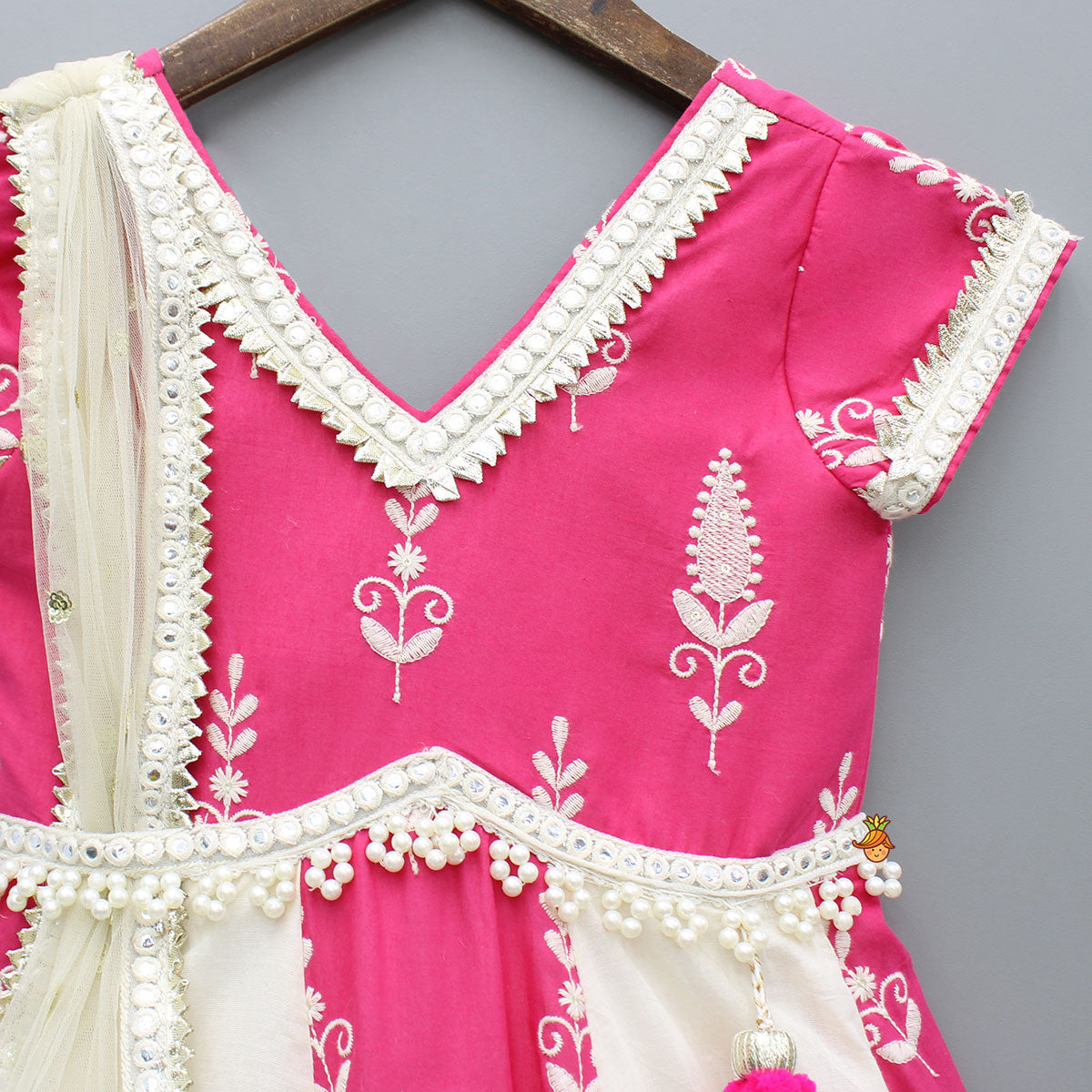 Pre Order: Thread-Embroidered Dual-Tone Anarkali With Attached Net Dupatta