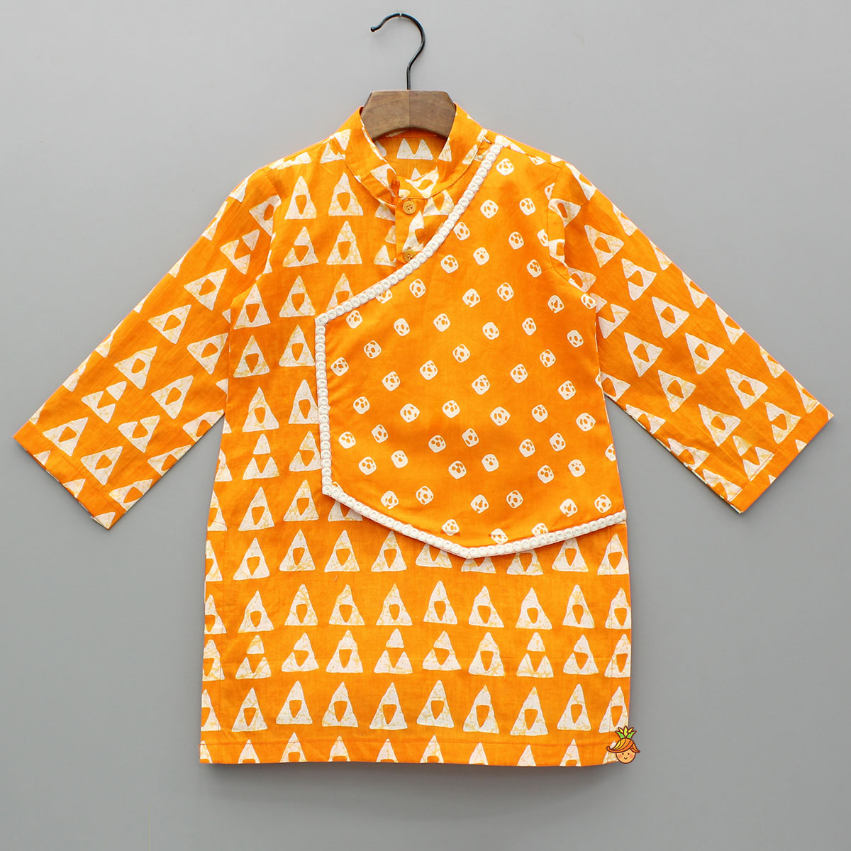 Pre Order: Orange Printed Kurta With One Side Flap And Pyjama