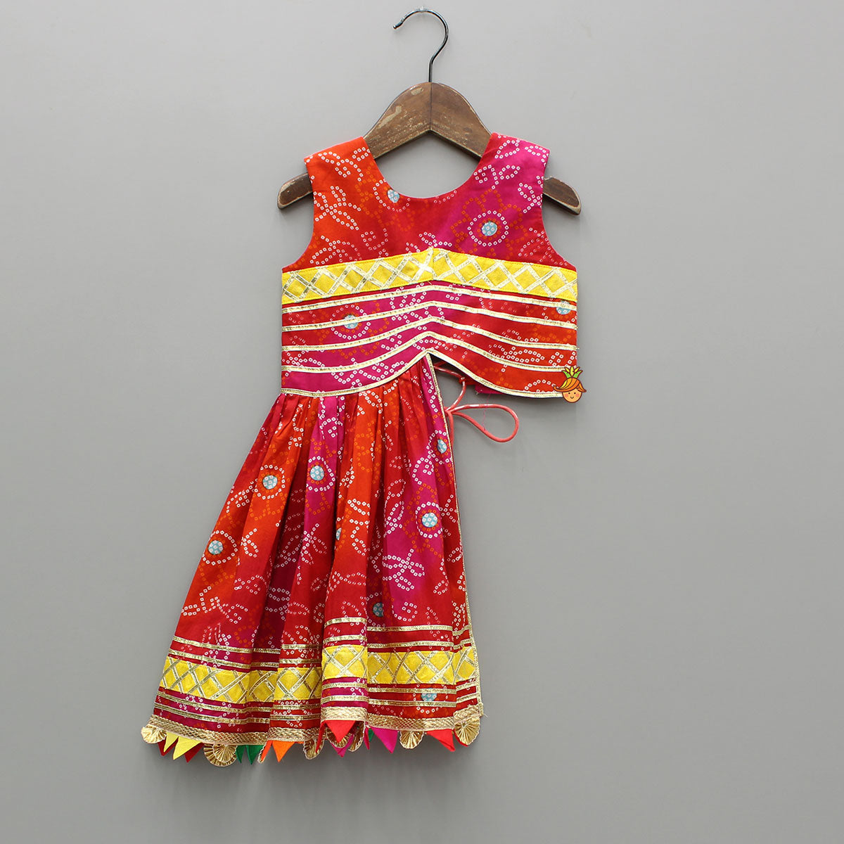 Pre Order: Printed Stylish Kurti And Lehenga With Attached Matching Potli And Dupatta