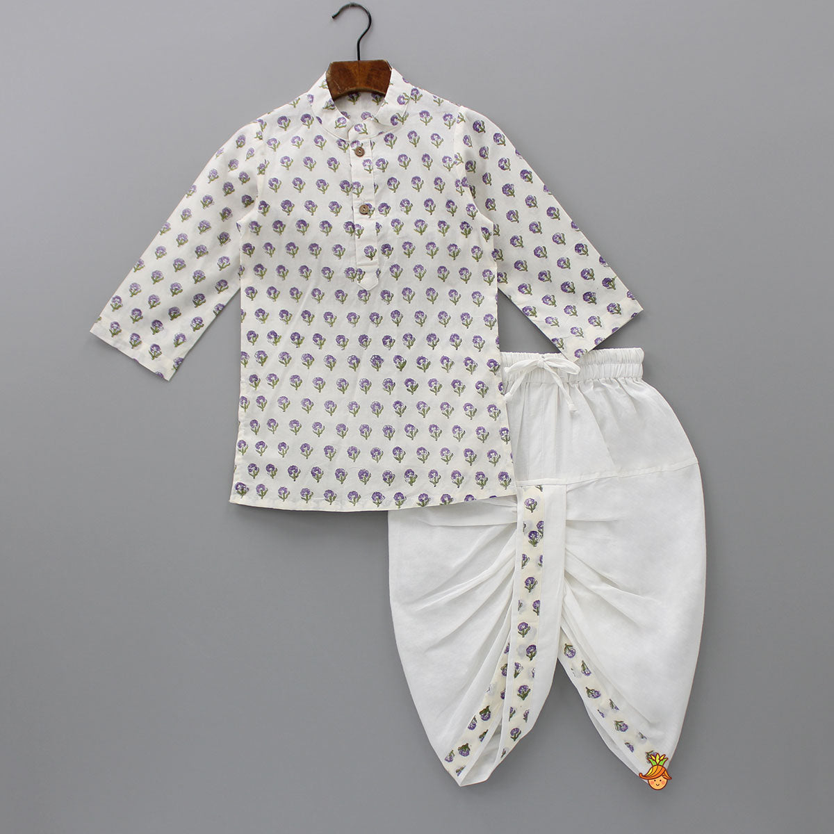 Pre Order: Floral Printed Kurta With Jacket And Dhoti
