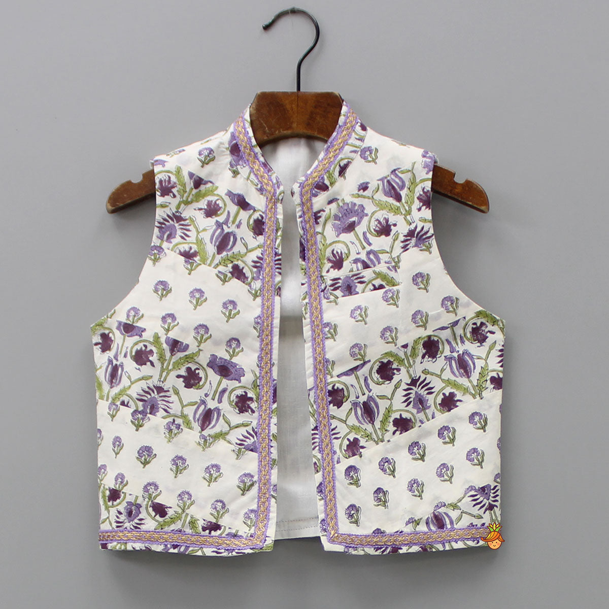 Pre Order: Floral Printed Kurta With Jacket And Dhoti