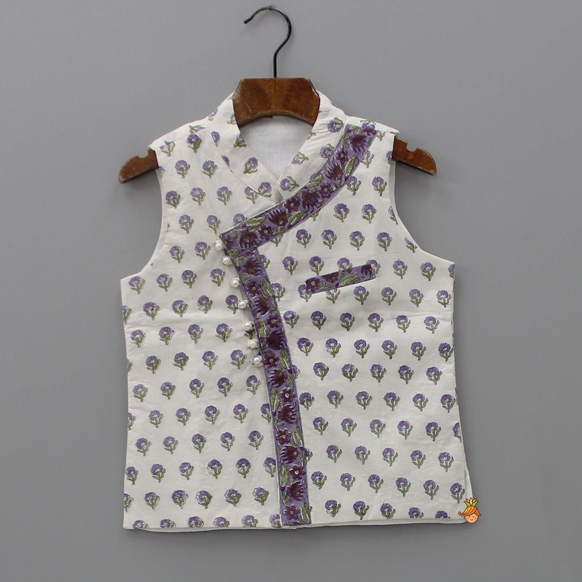 Pre Order: Floral Printed Kurta And Stylish Jacket With Dhoti