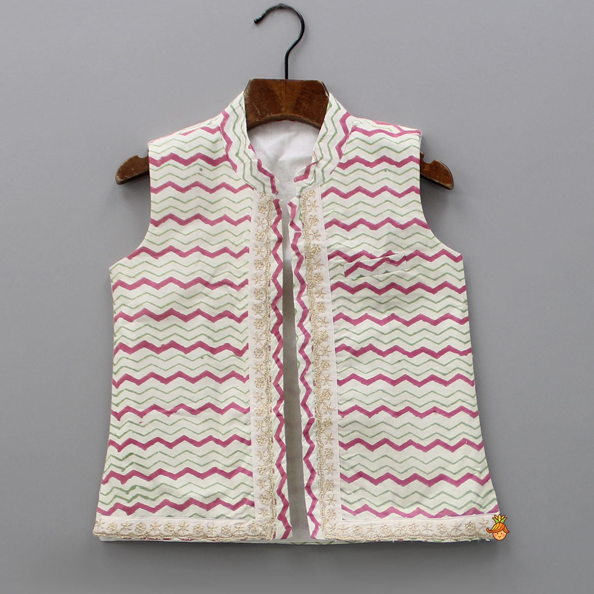 Pre Order: Floral Printed Kurta And Chevron Printed Jacket With Dhoti