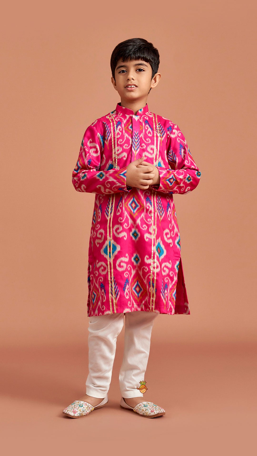 Pre Order: Ikat Printed Pink Kurta With Churidar
