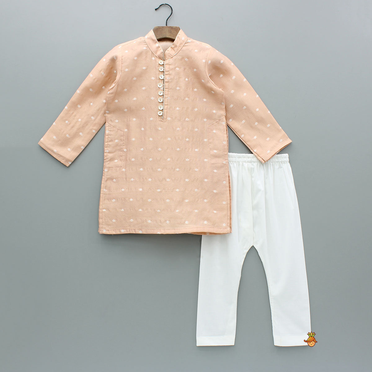 Pre Order: Butti Work Peach Kurta And Pyjama
