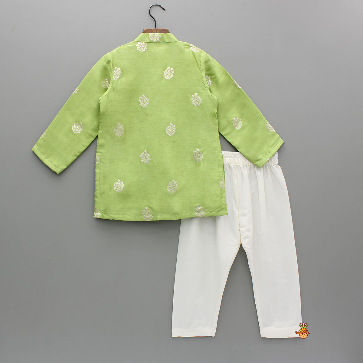 Brocade Green Kurta And Pyjama