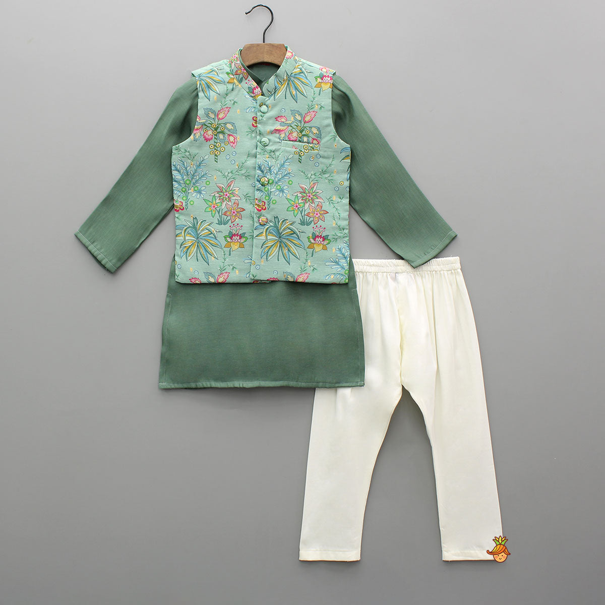 Pre Order: Green Kurta With Printed Jacket And Pyjama