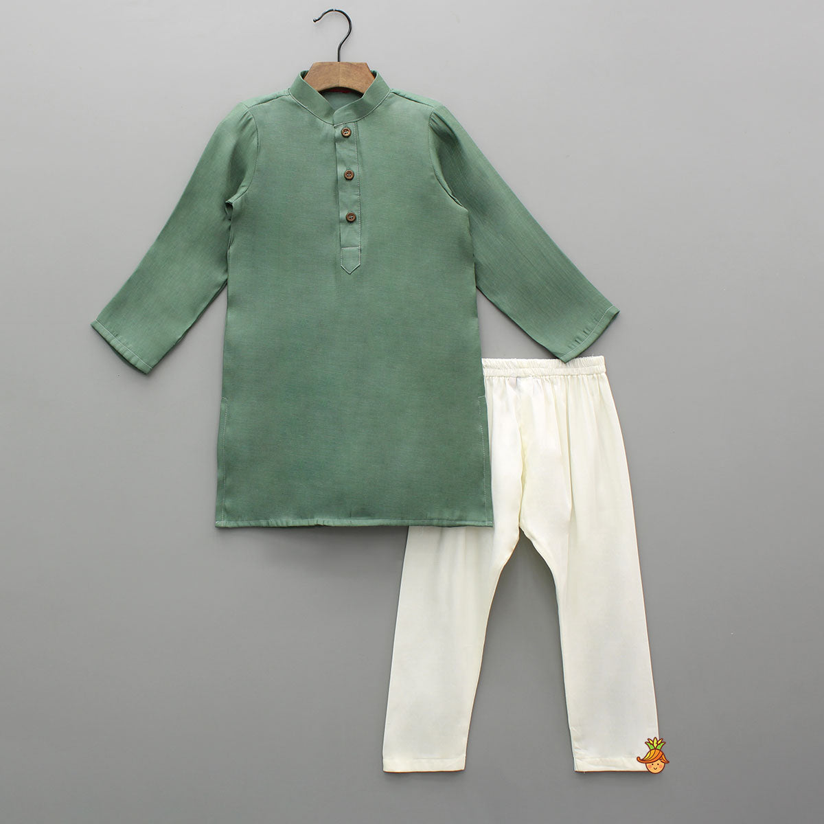 Pre Order: Green Kurta With Printed Jacket And Pyjama