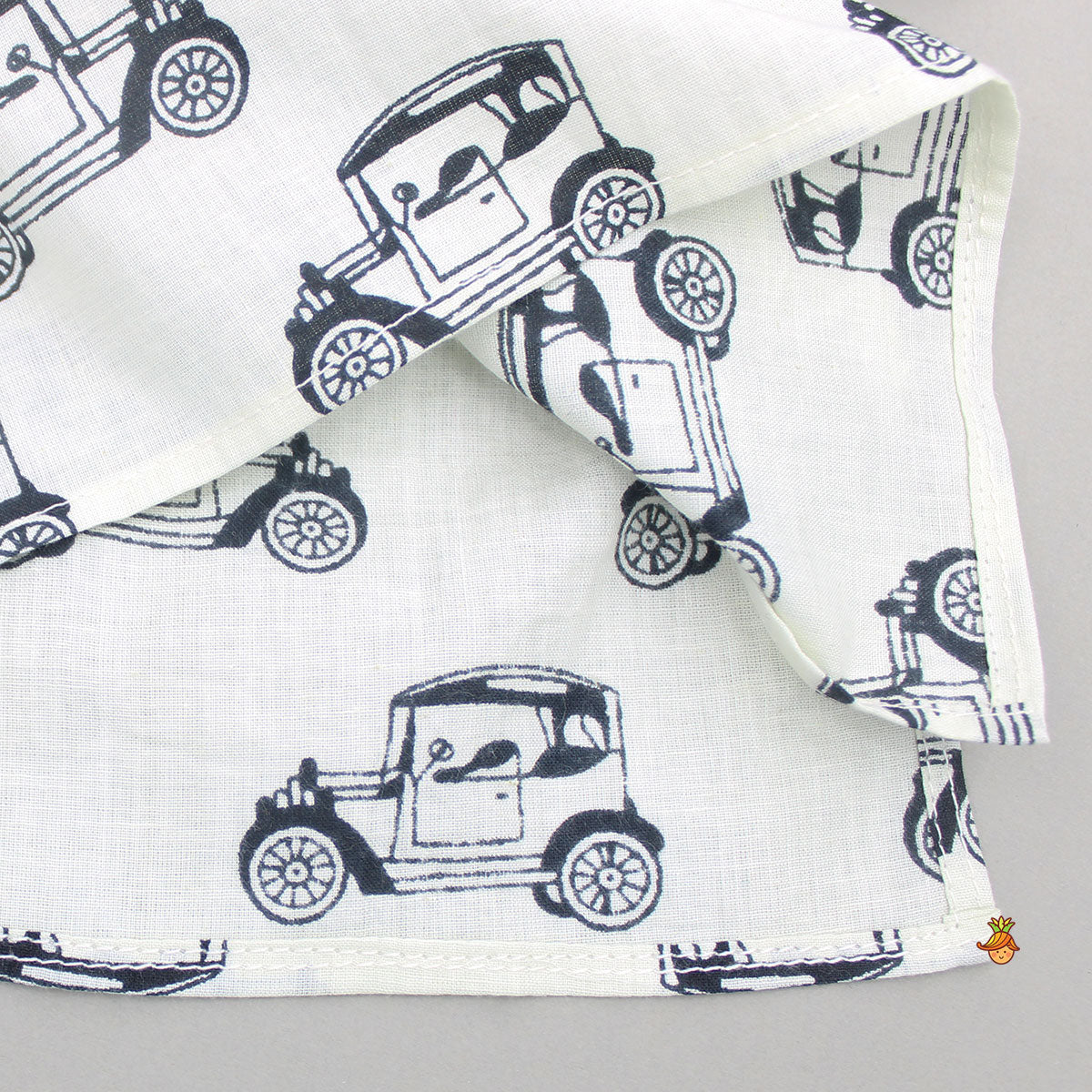 Pre Order: Vehicle Printed Kurta With Jacket And Pyjama
