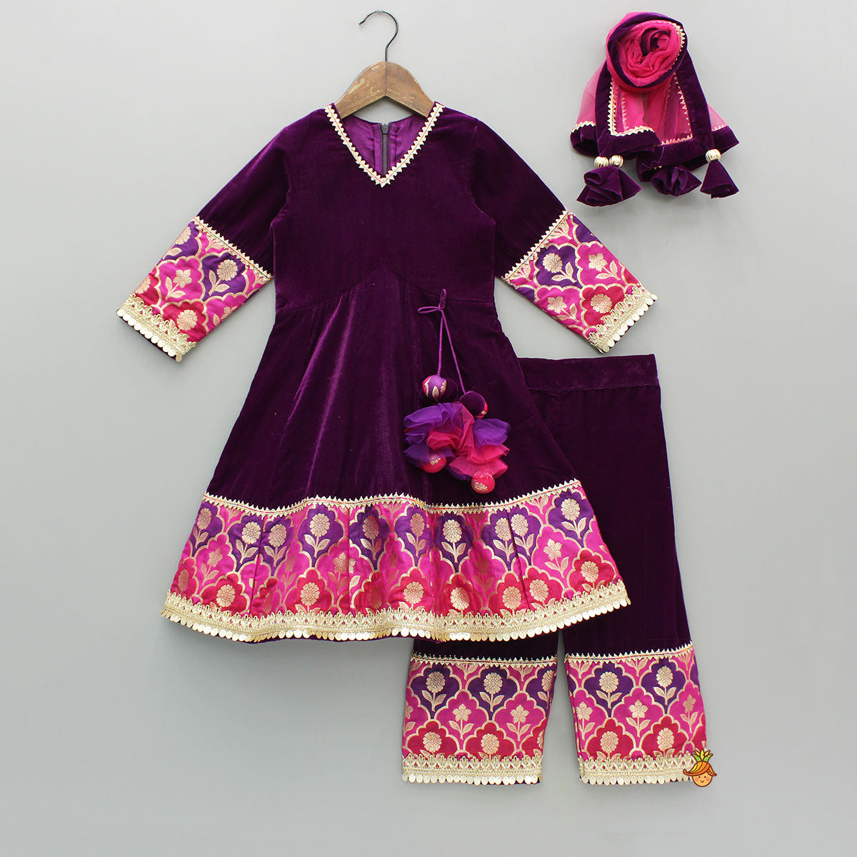 Pre Order: Purple Velvet Lace Detailed Kurti And Pant With Dupatta